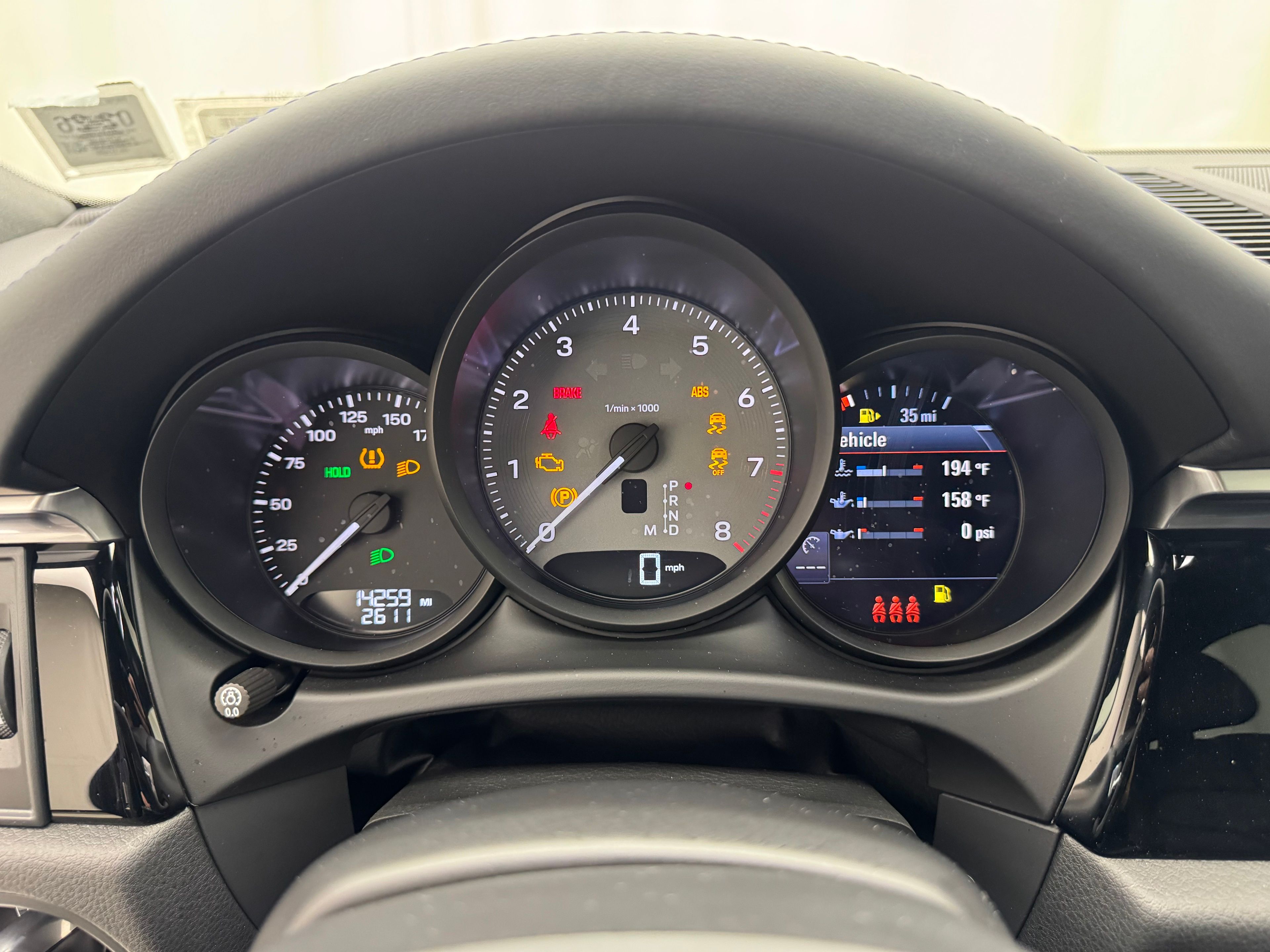 Thumbnail: 2024 Porsche Macan - 26