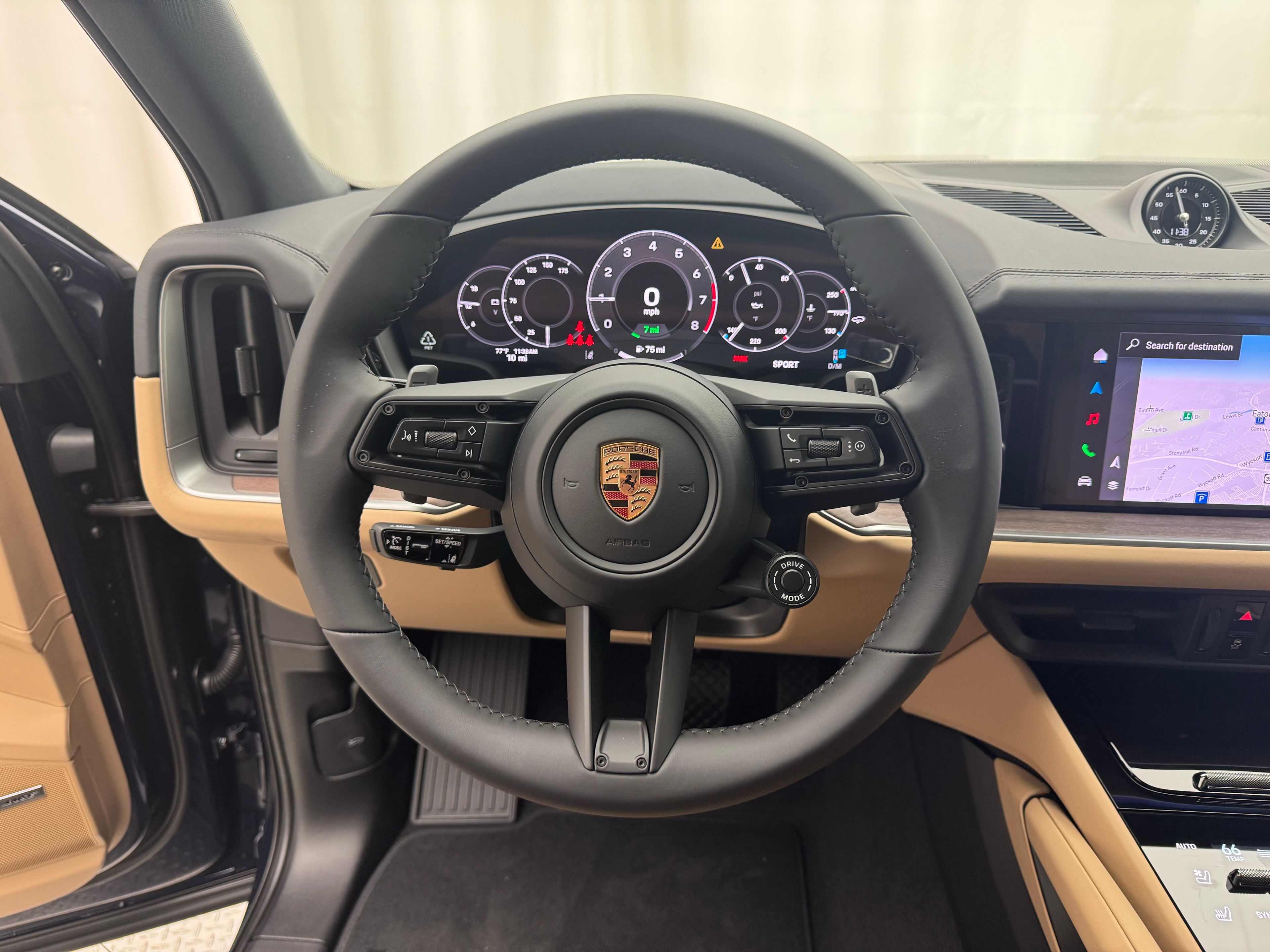 Thumbnail: 2026 Porsche Cayenne - 6