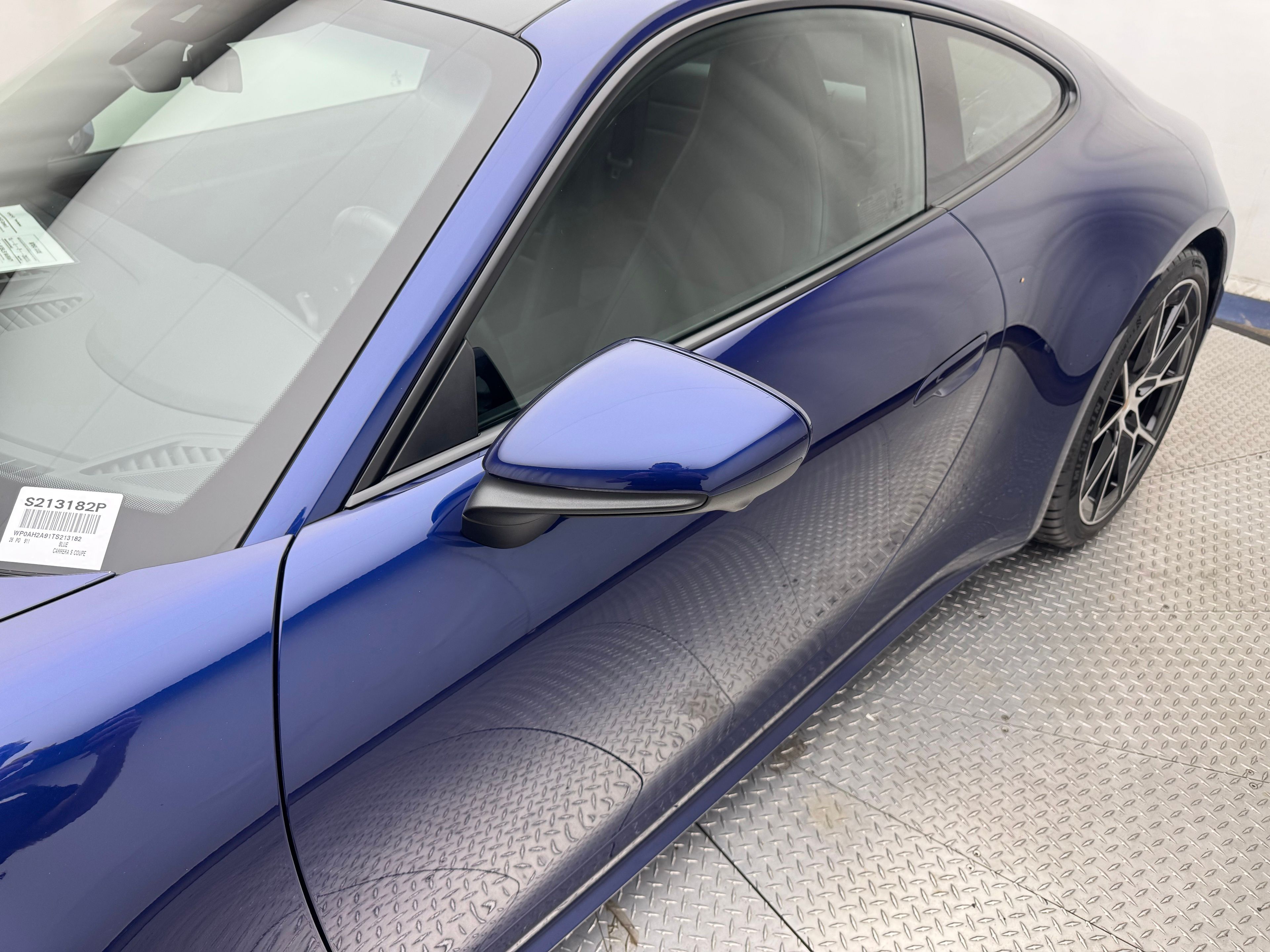 Thumbnail: 2026 Porsche 911 - 8
