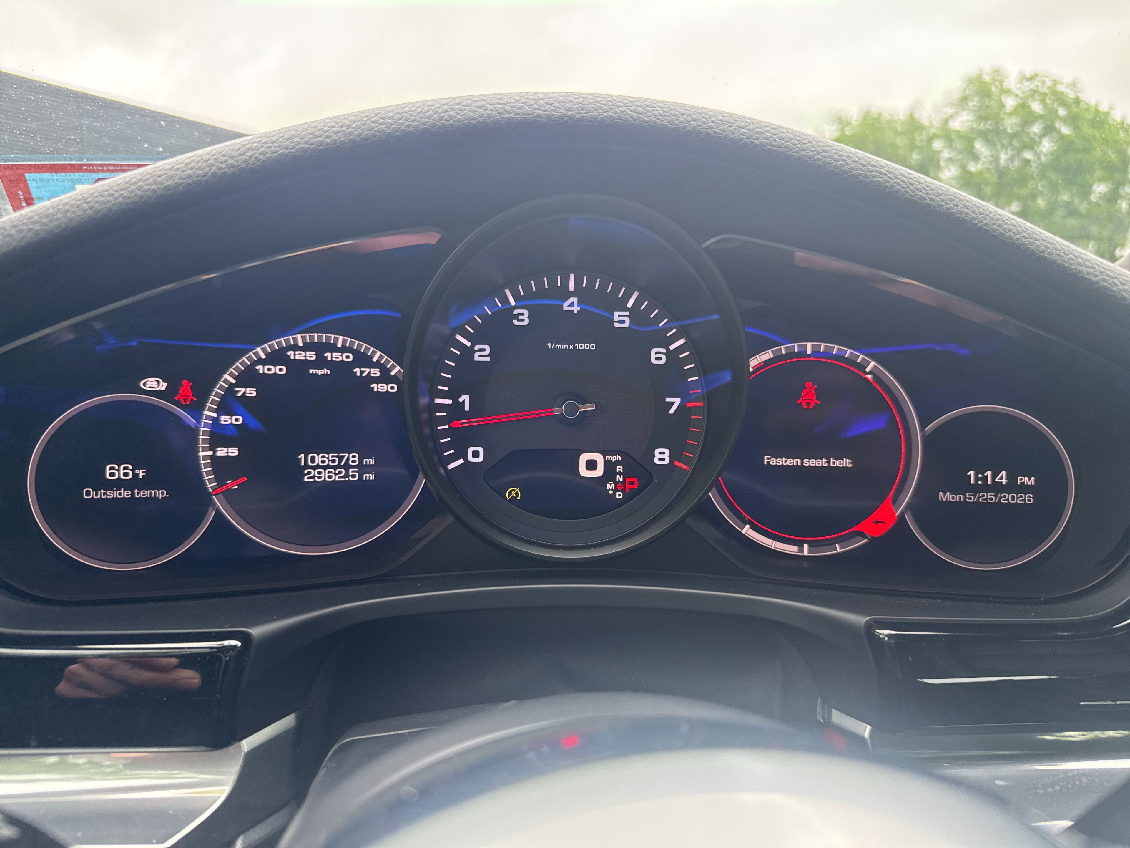 Thumbnail: 2018 Porsche Panamera - 8