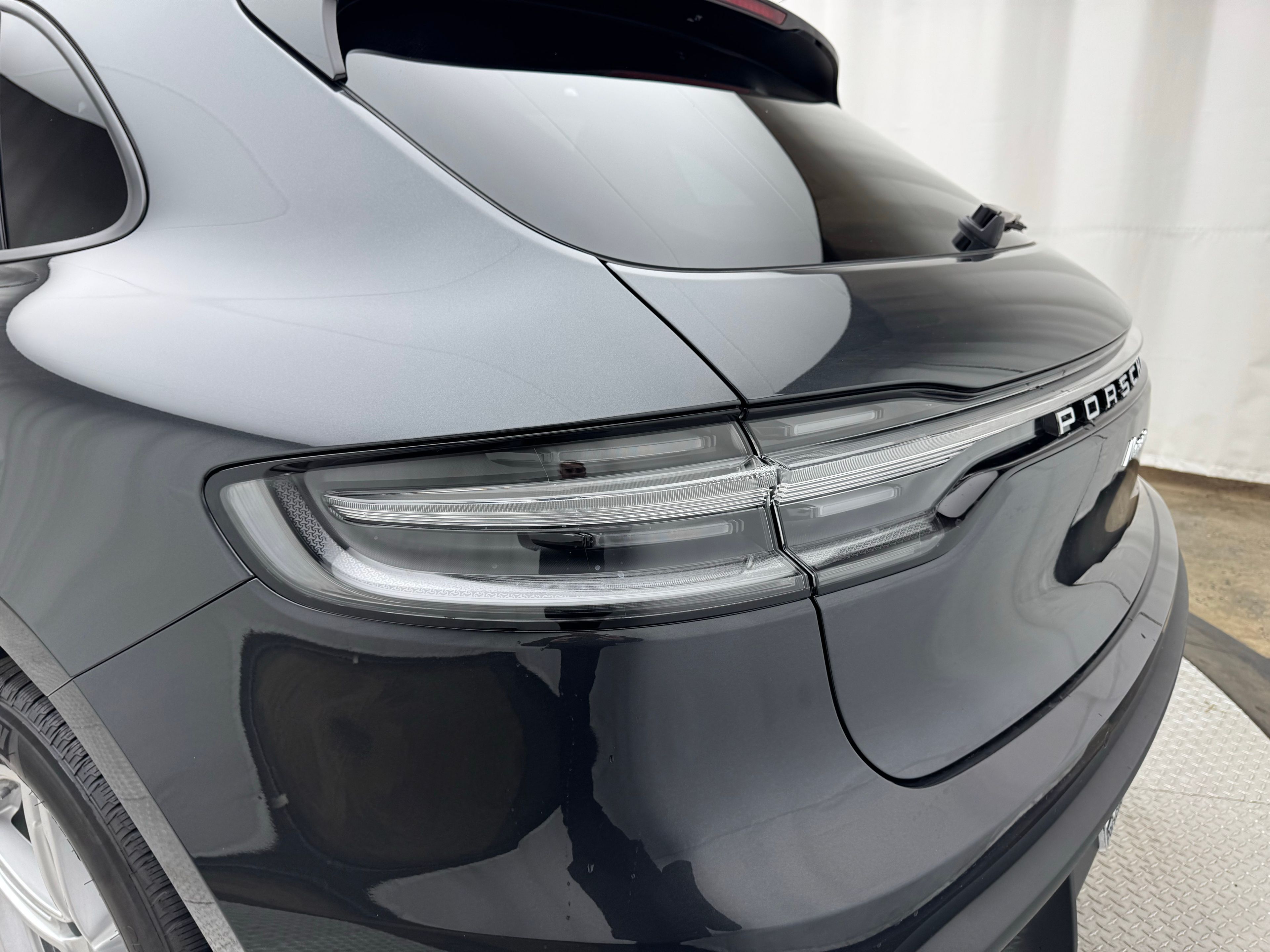 Thumbnail: 2026 Porsche Macan - 11