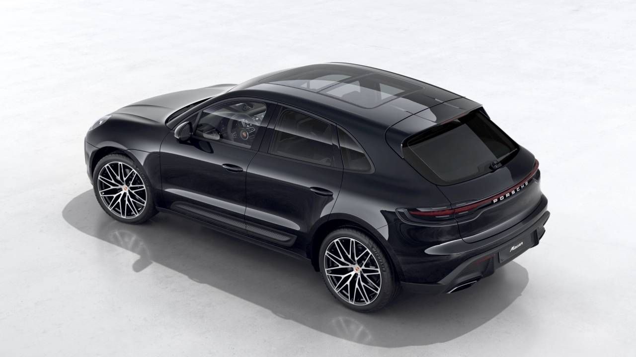 Thumbnail: 2026 Porsche Macan - 6