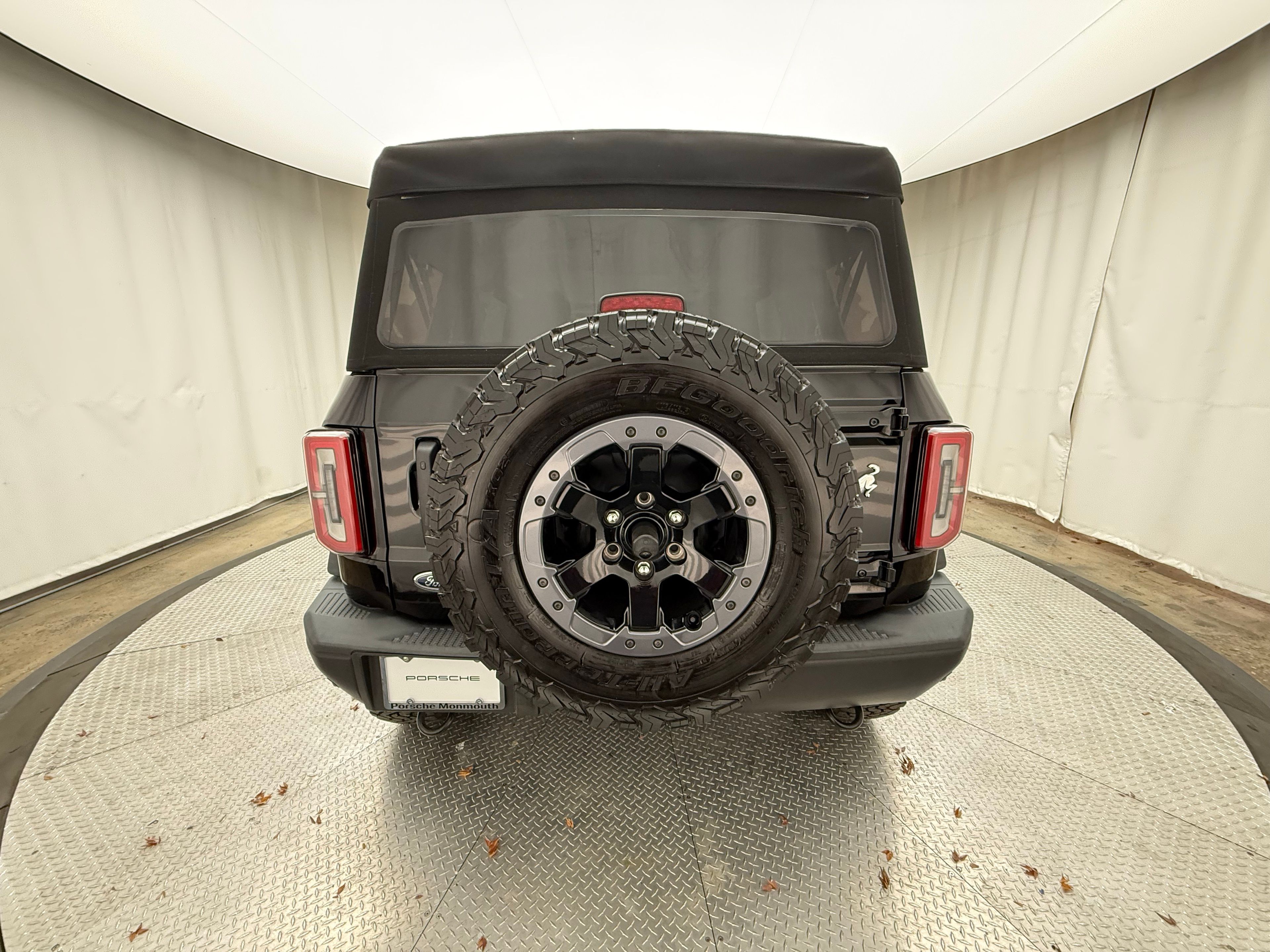 Thumbnail: 2022 Ford Bronco - 11