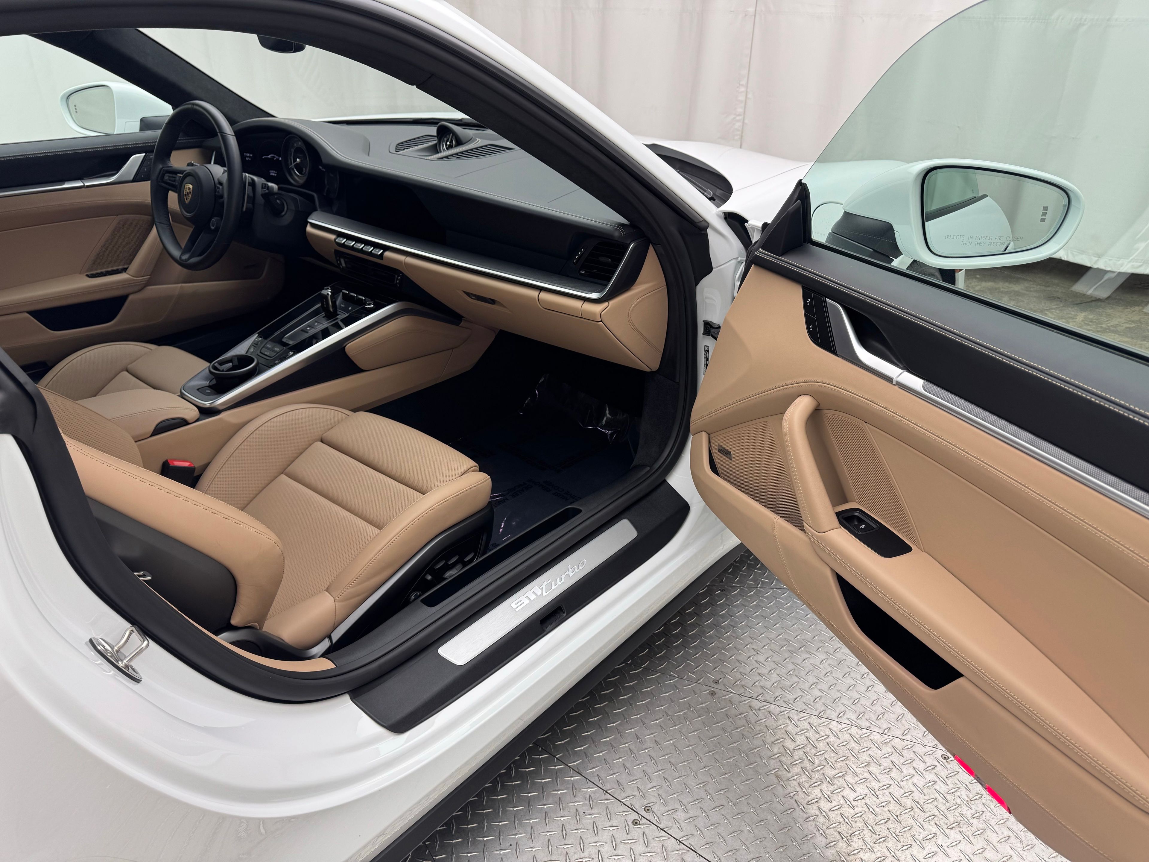 Thumbnail: 2024 Porsche 911 - 22