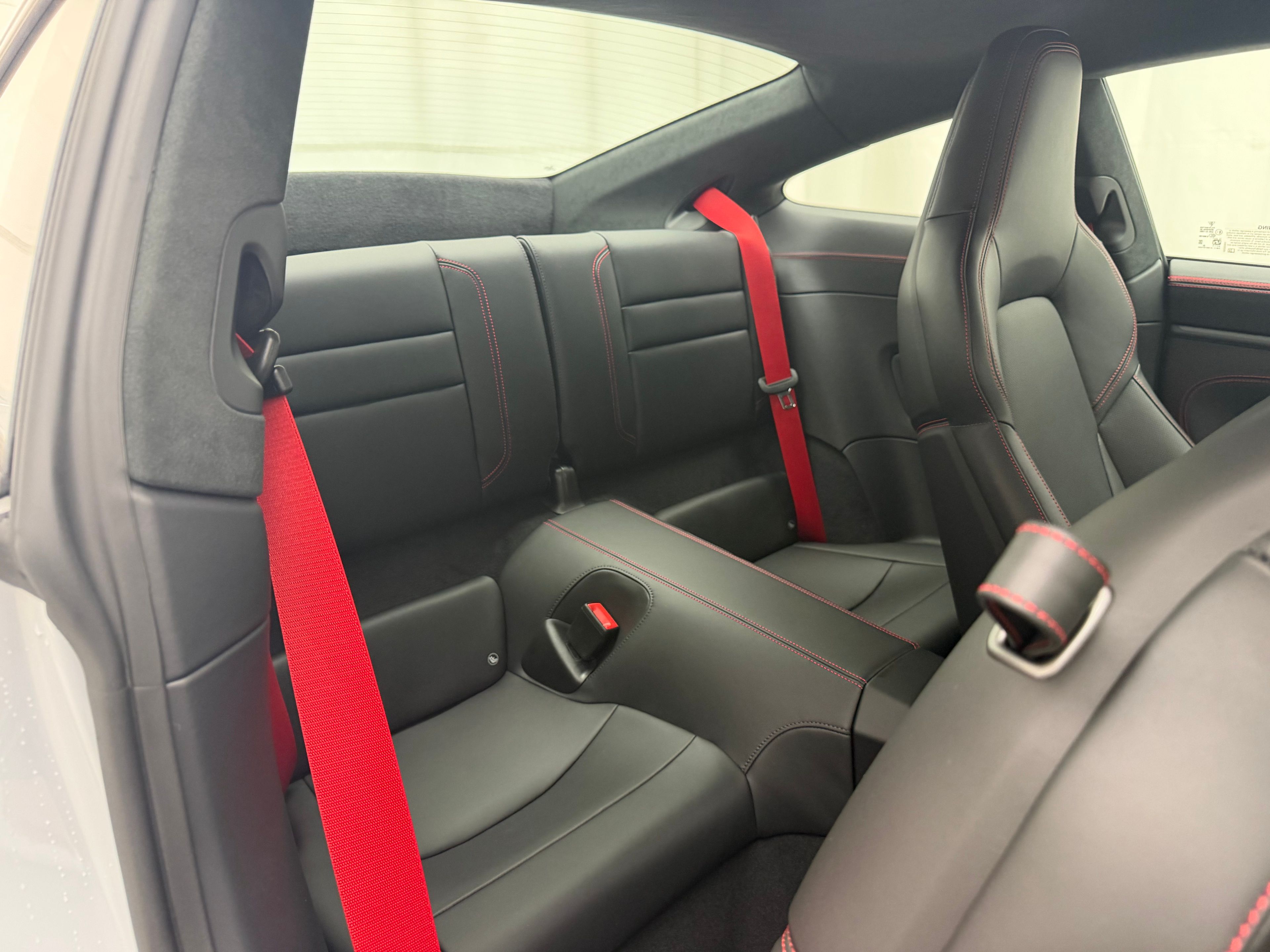Thumbnail: 2026 Porsche 911 - 24