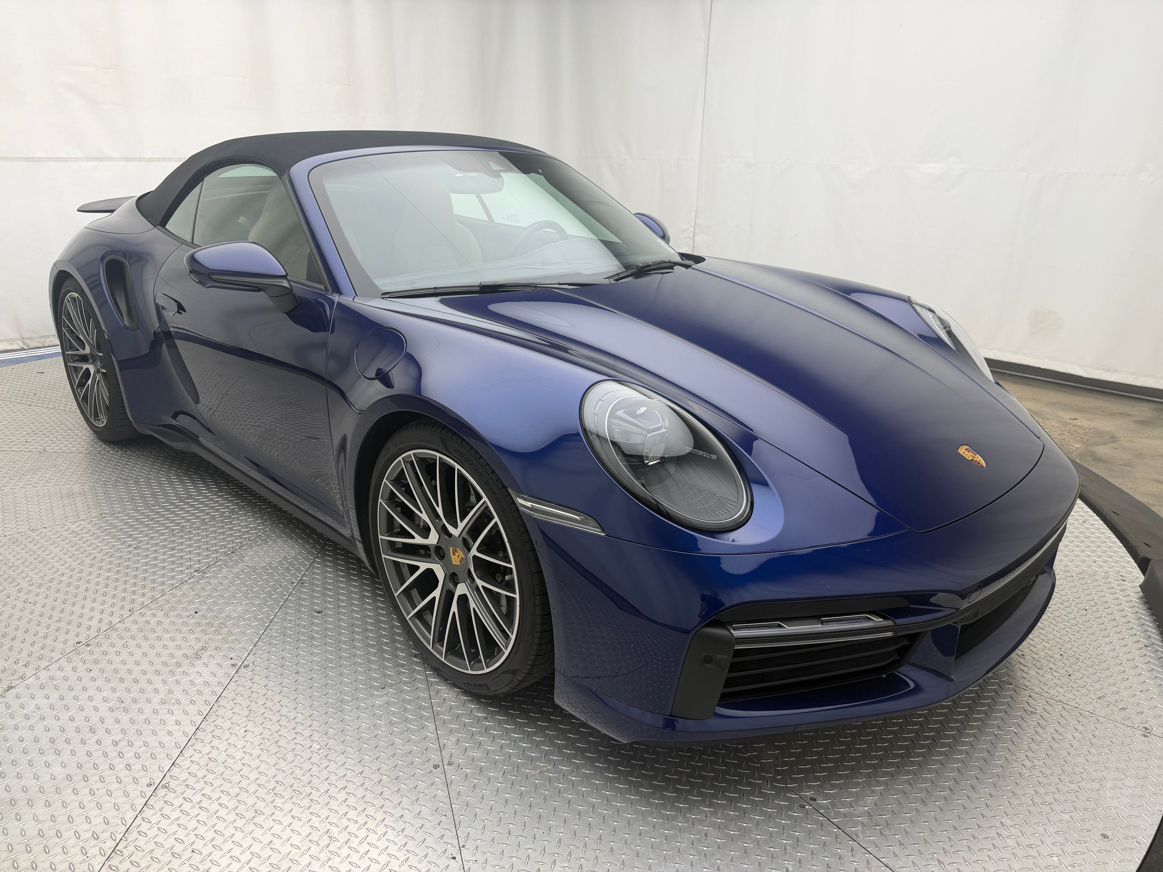 Thumbnail: 2024 Porsche 911 - 16