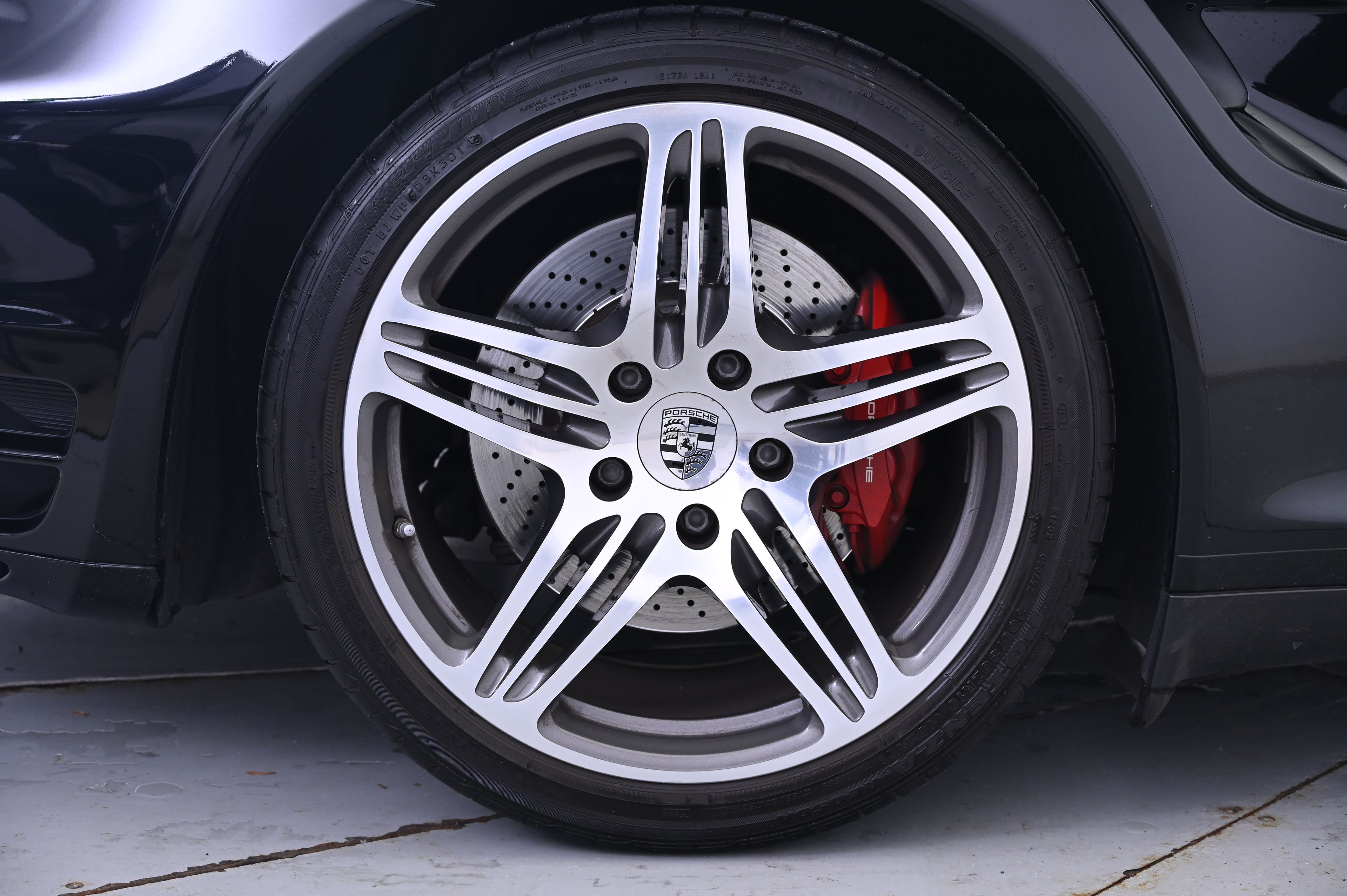 Thumbnail: 2009 Porsche 911 - 13