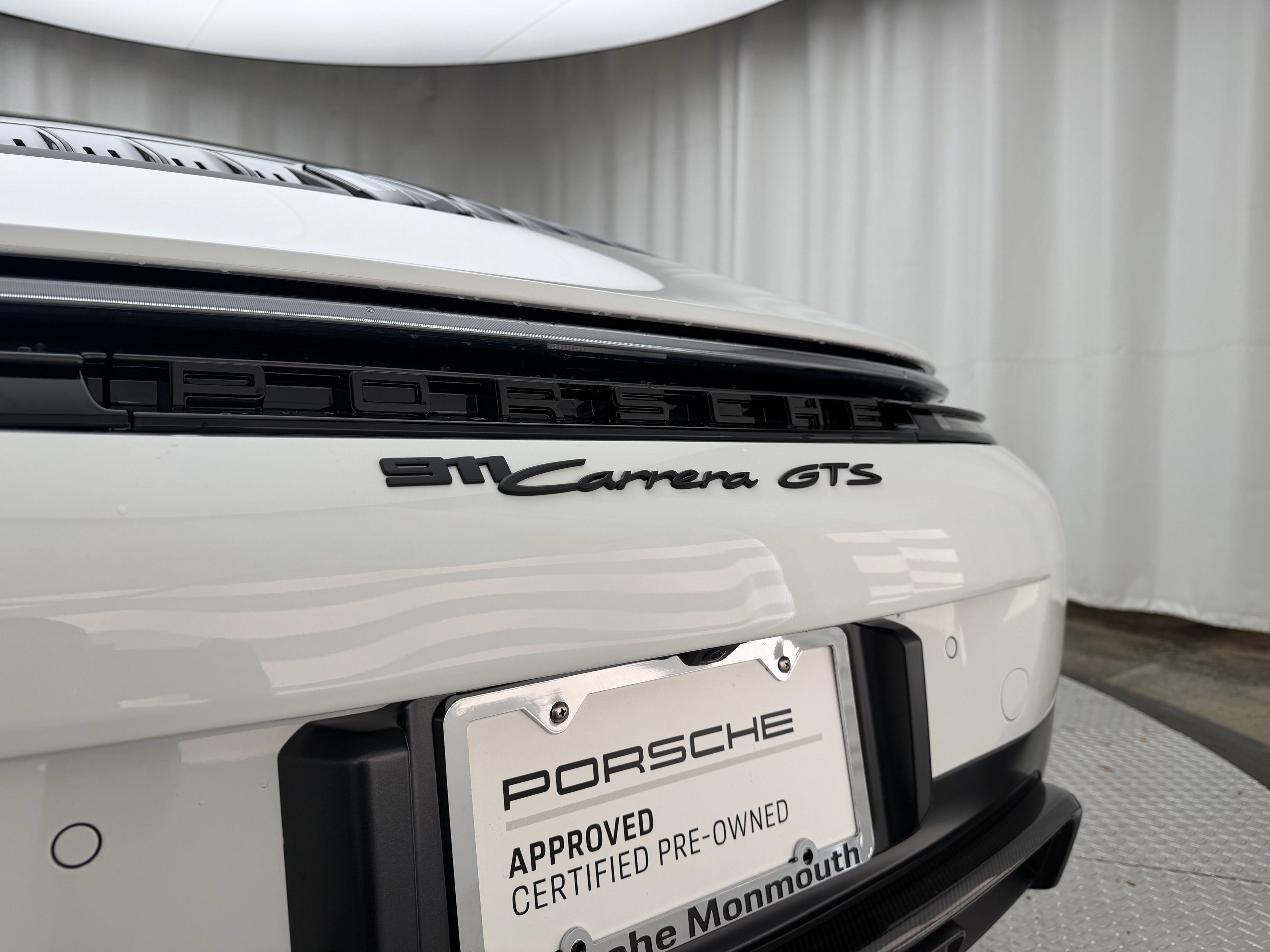 Thumbnail: 2026 Porsche 911 - 12