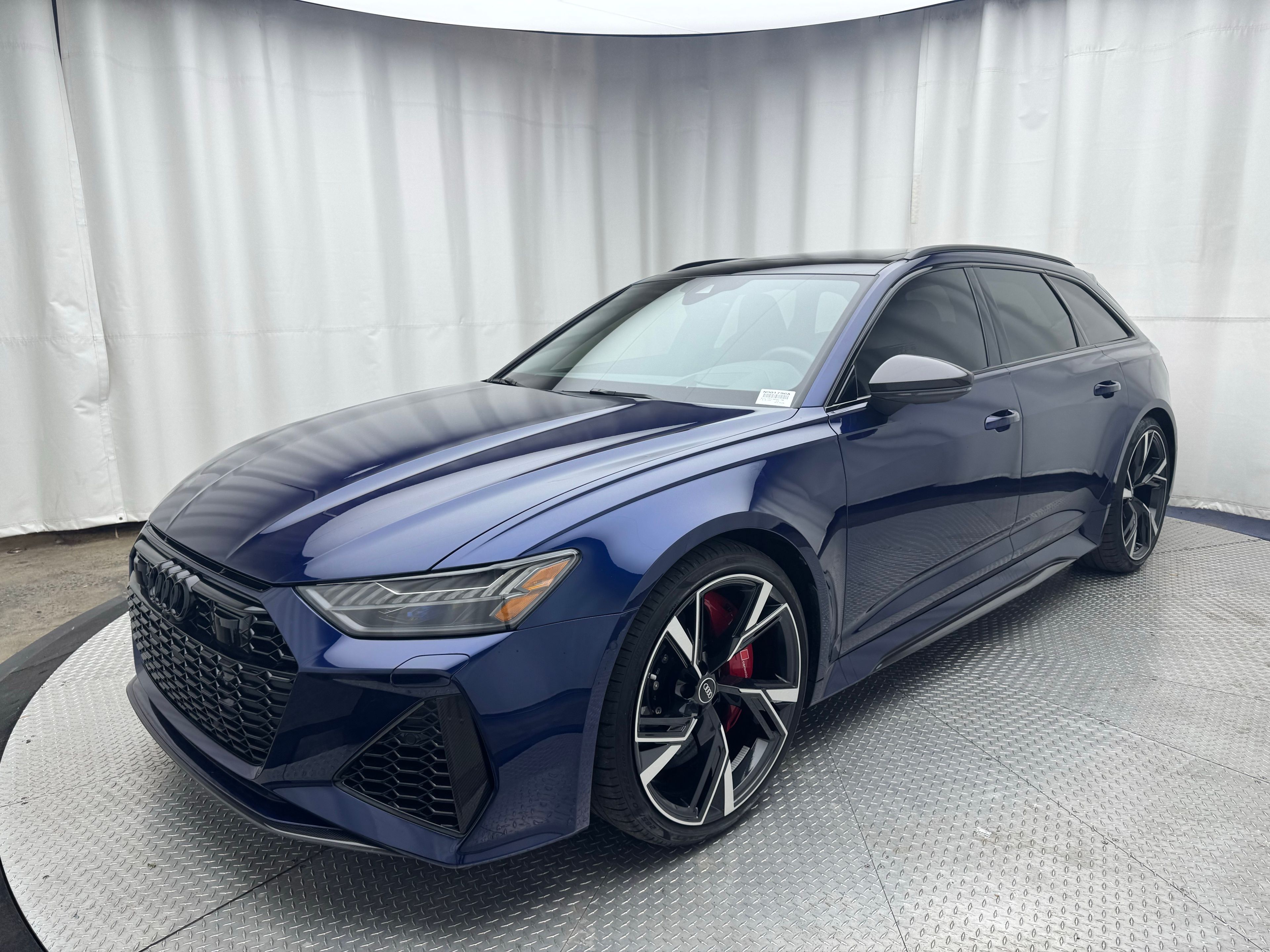 Thumbnail: 2021 Audi RS 6 - 1