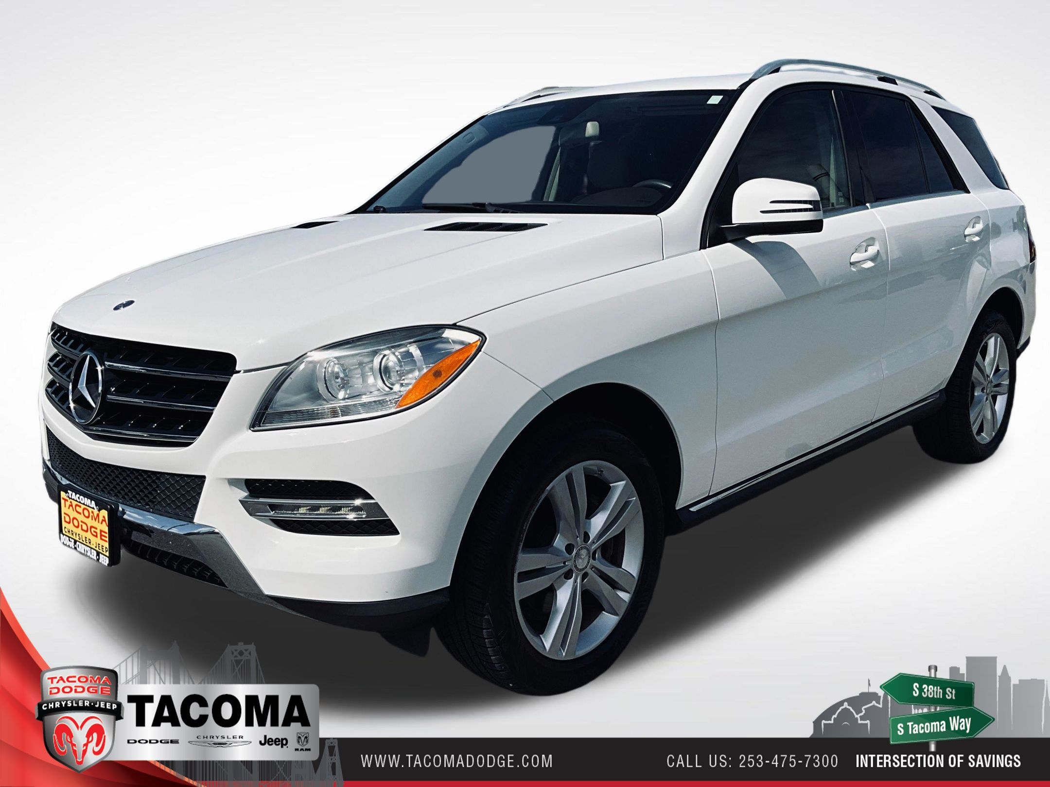 White 2015 Mercedes-Benz M-Class SUV / Crossover All-Wheel Drive 7-Speed Automatic