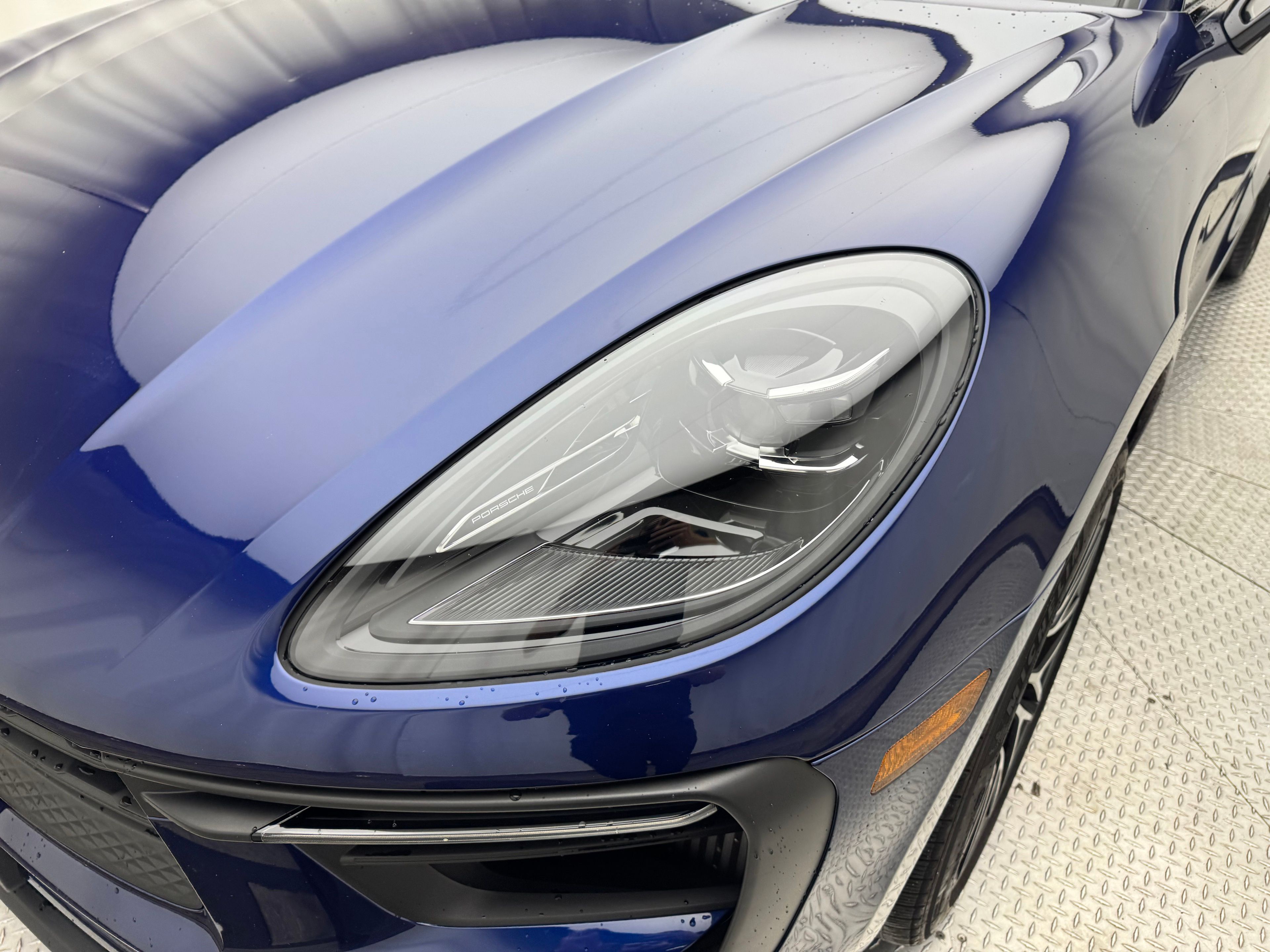Thumbnail: 2024 Porsche Macan - 17