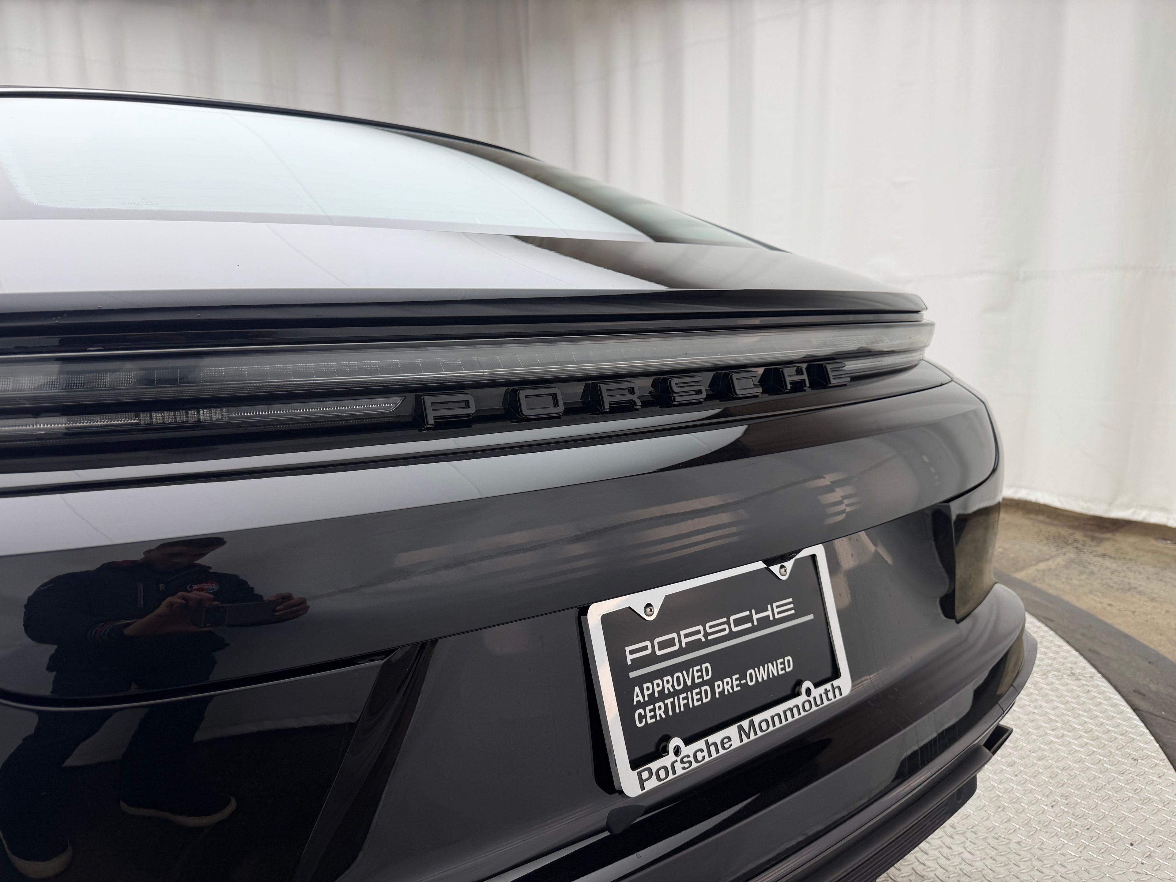 Thumbnail: 2024 Porsche Panamera - 11