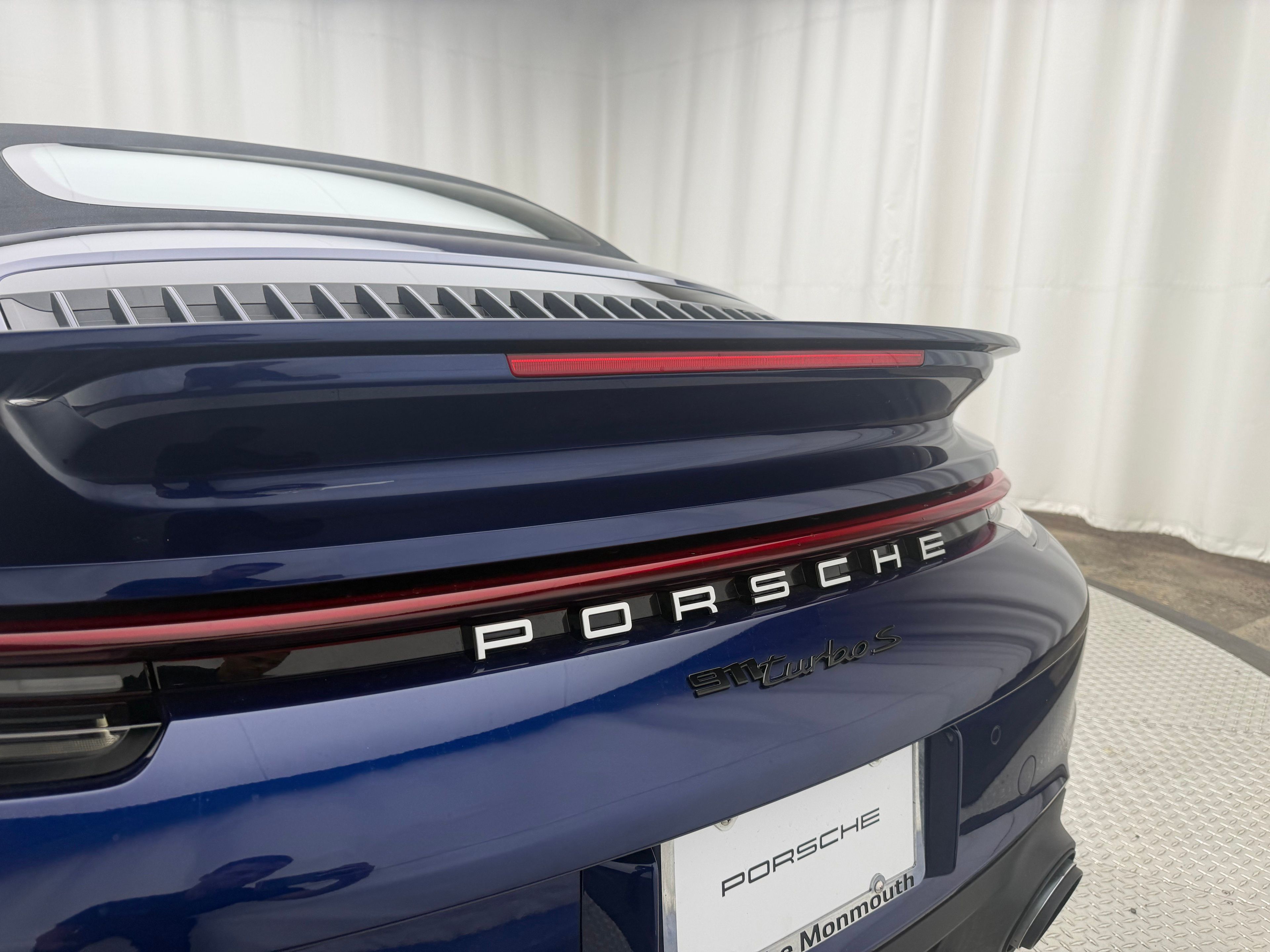 Thumbnail: 2024 Porsche 911 - 15
