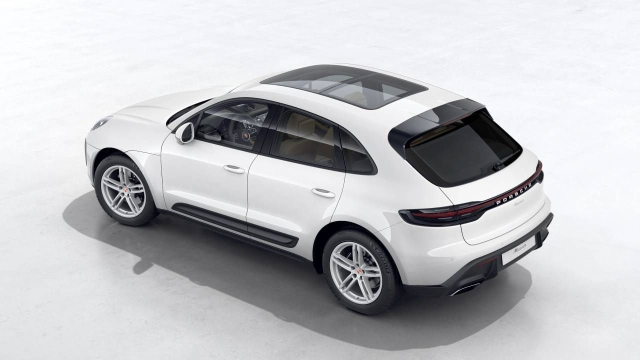 Thumbnail: 2026 Porsche Macan - 6