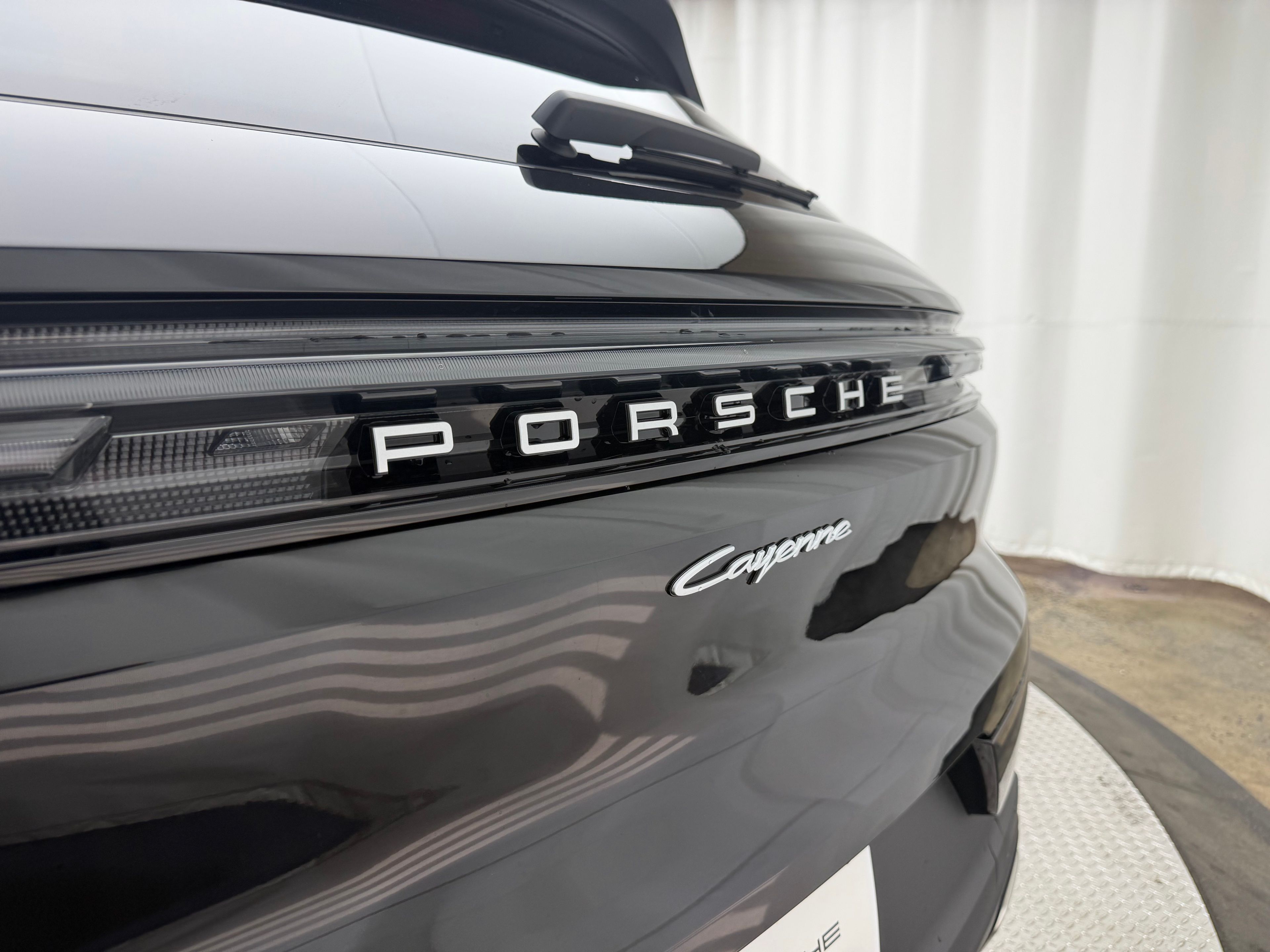 Thumbnail: 2026 Porsche Cayenne - 15