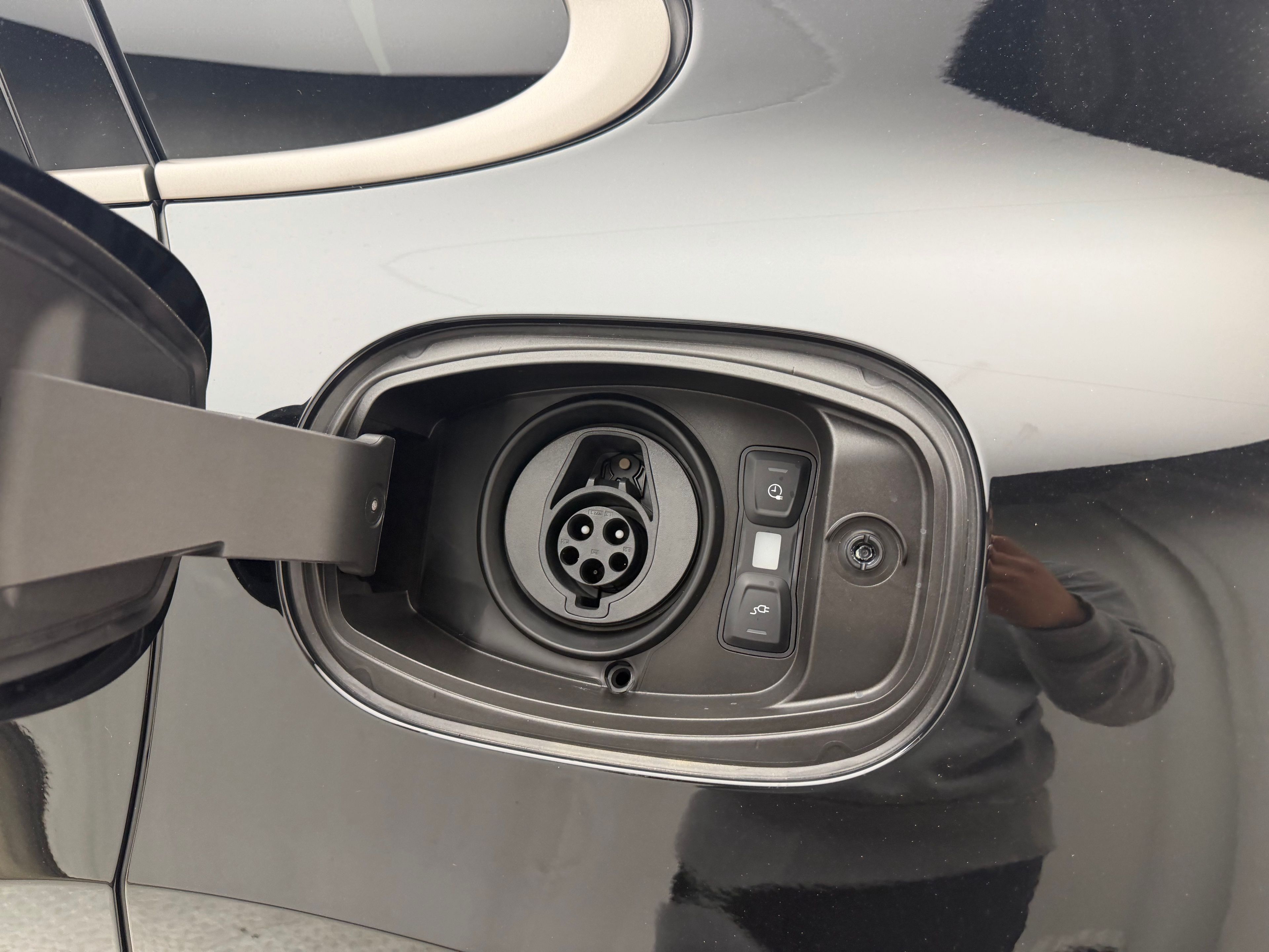 Thumbnail: 2026 Porsche  - 11