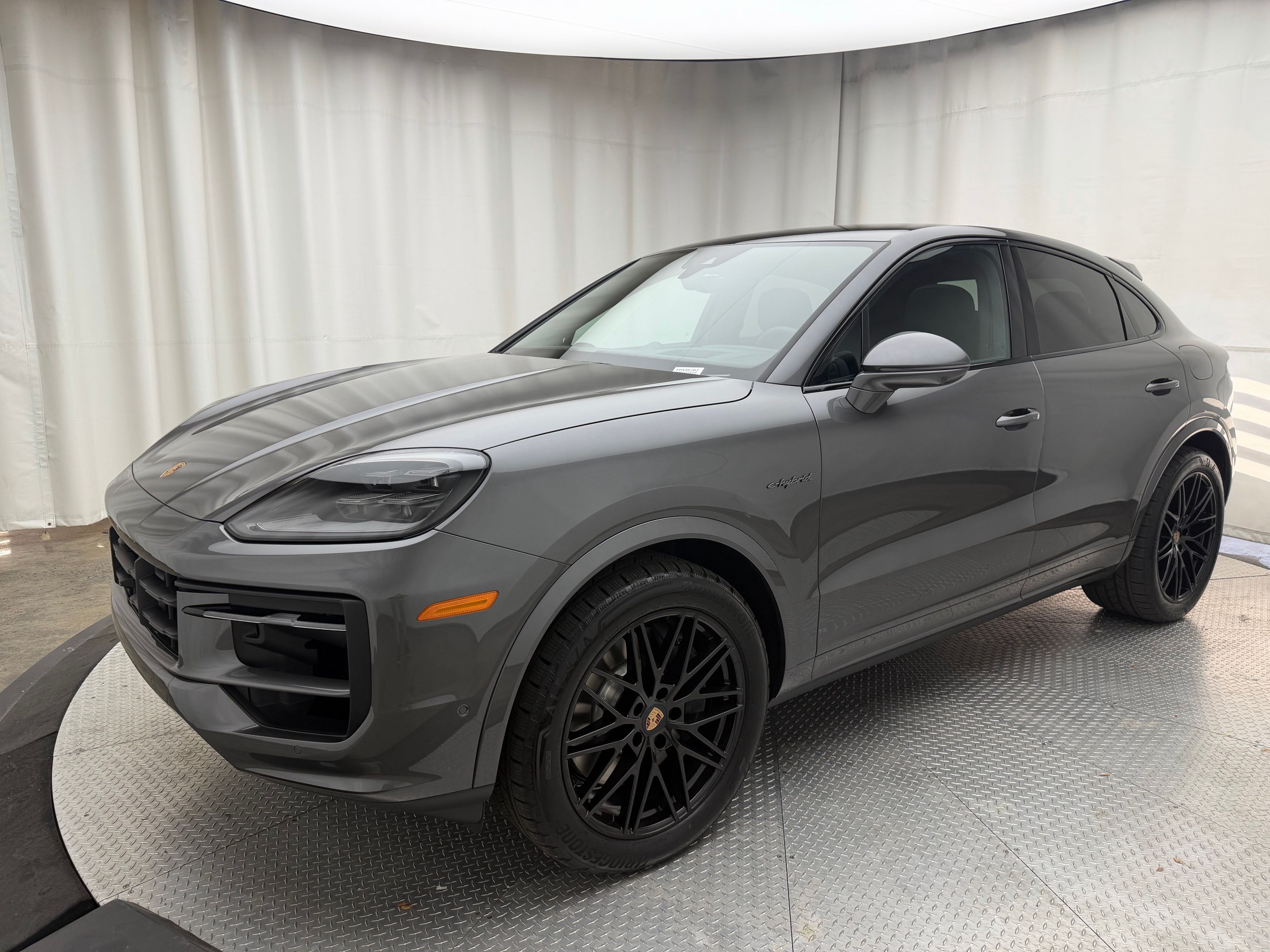 Thumbnail: 2026 Porsche  - 1