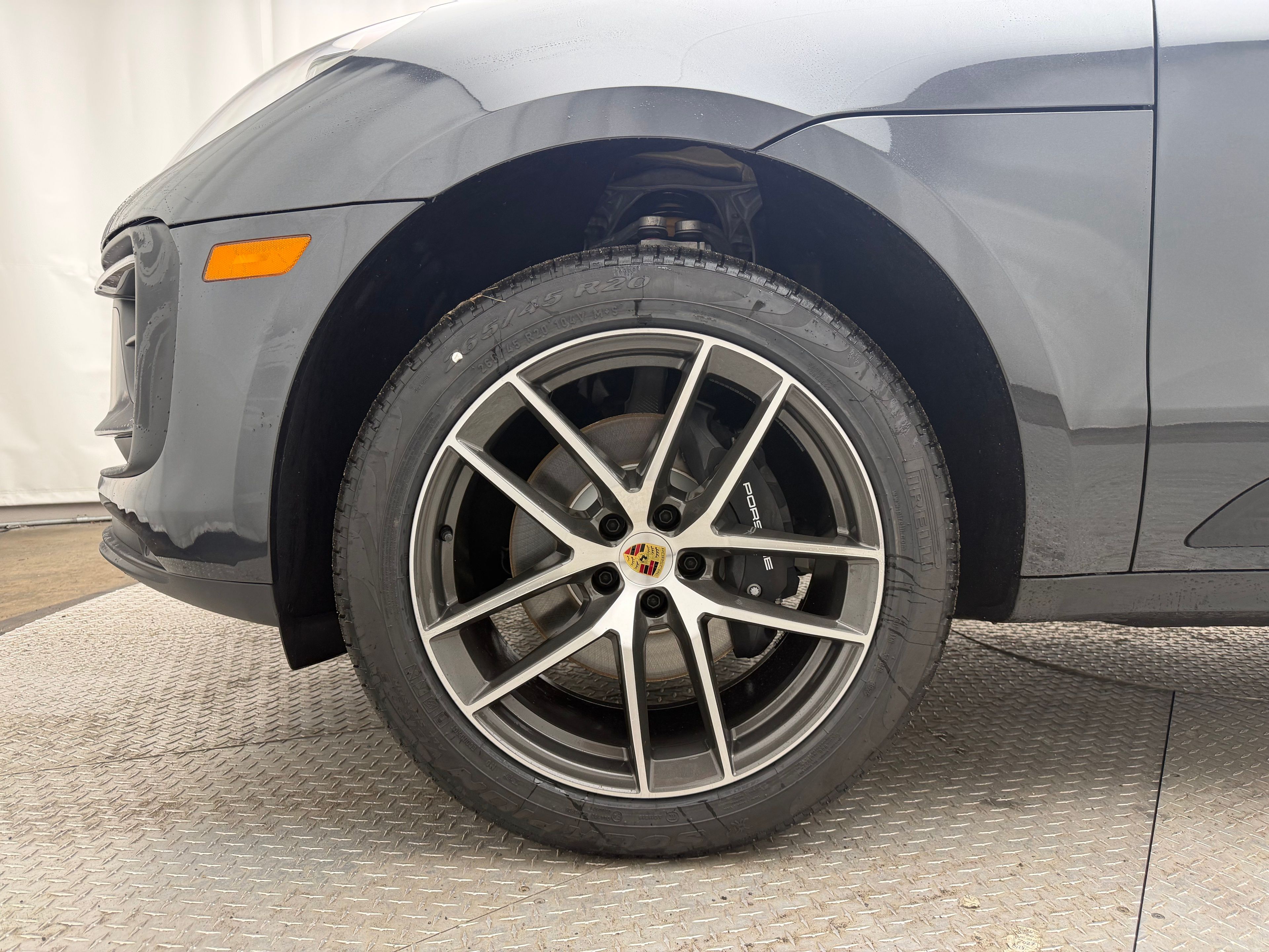 Thumbnail: 2026 Porsche Macan - 7