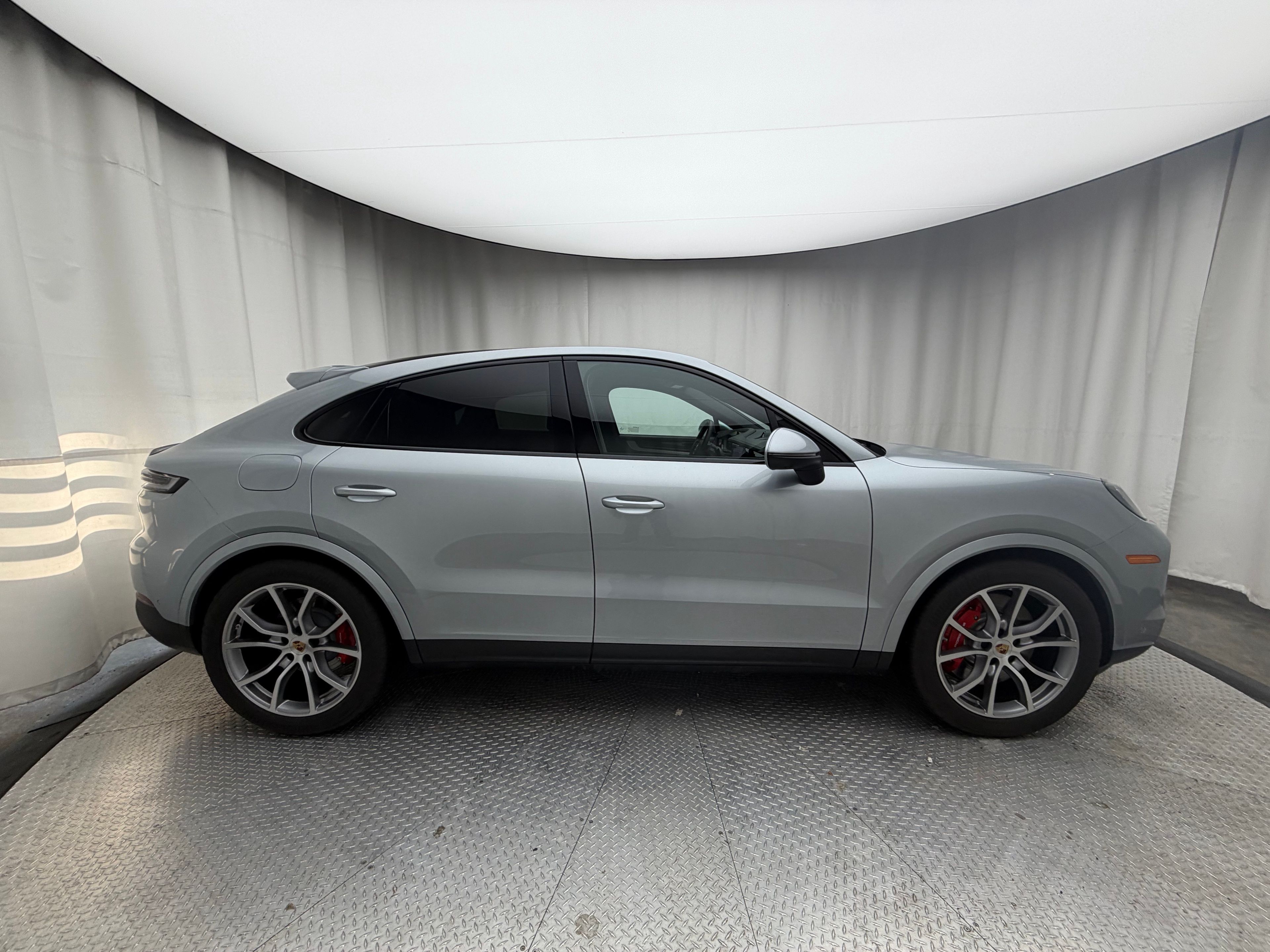 Thumbnail: 2025 Porsche  - 17