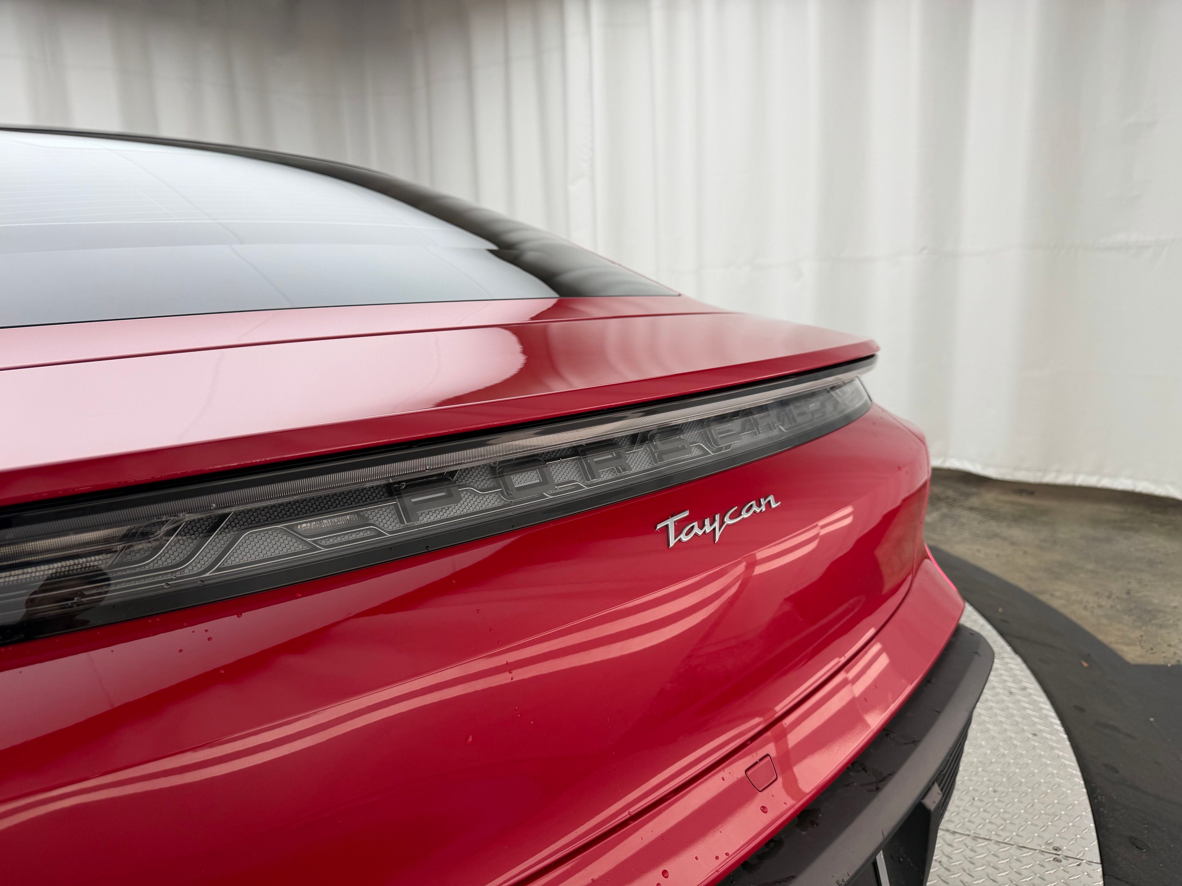 Thumbnail: 2024 Porsche Taycan - 9