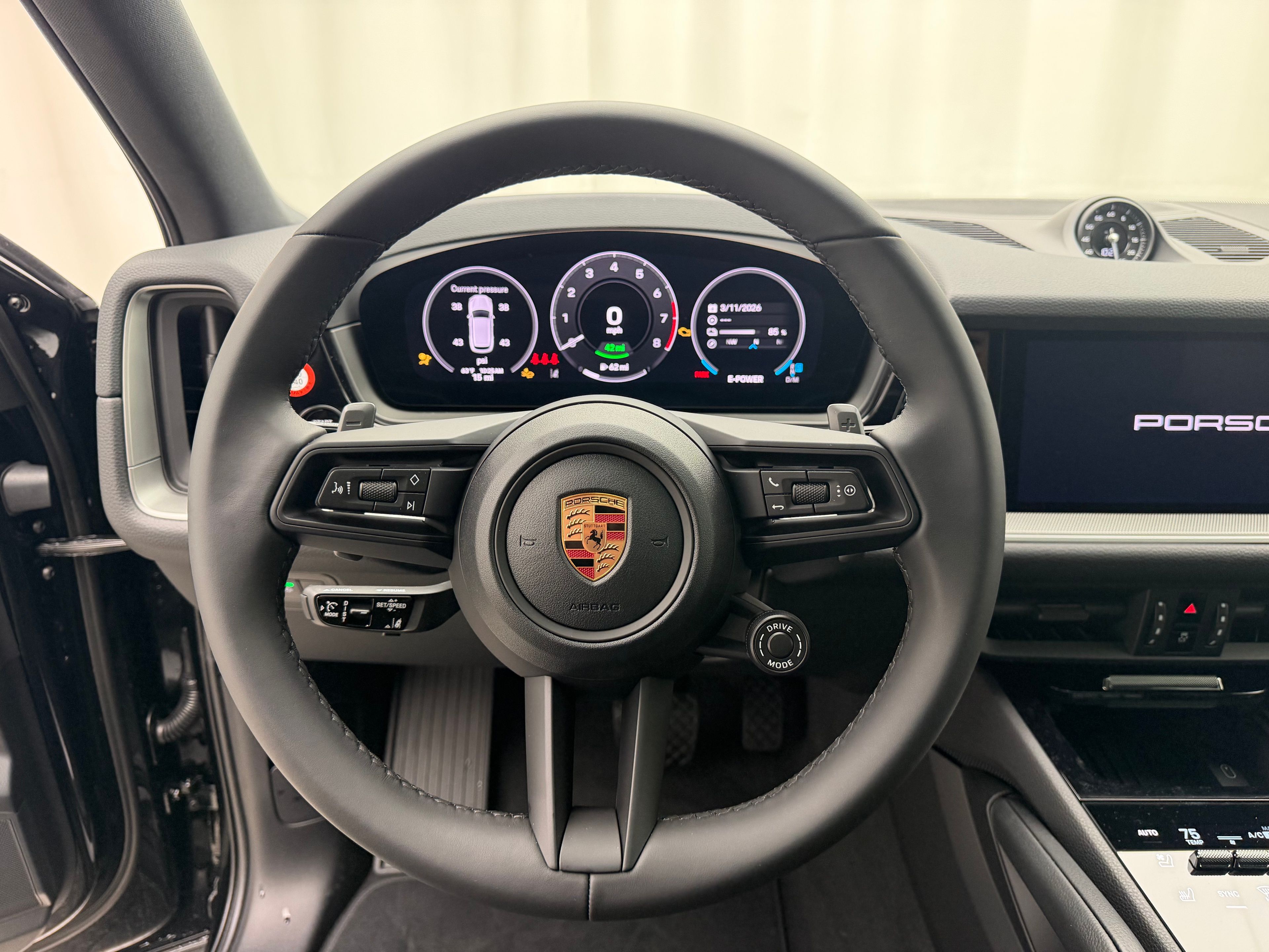 Thumbnail: 2026 Porsche Cayenne - 7