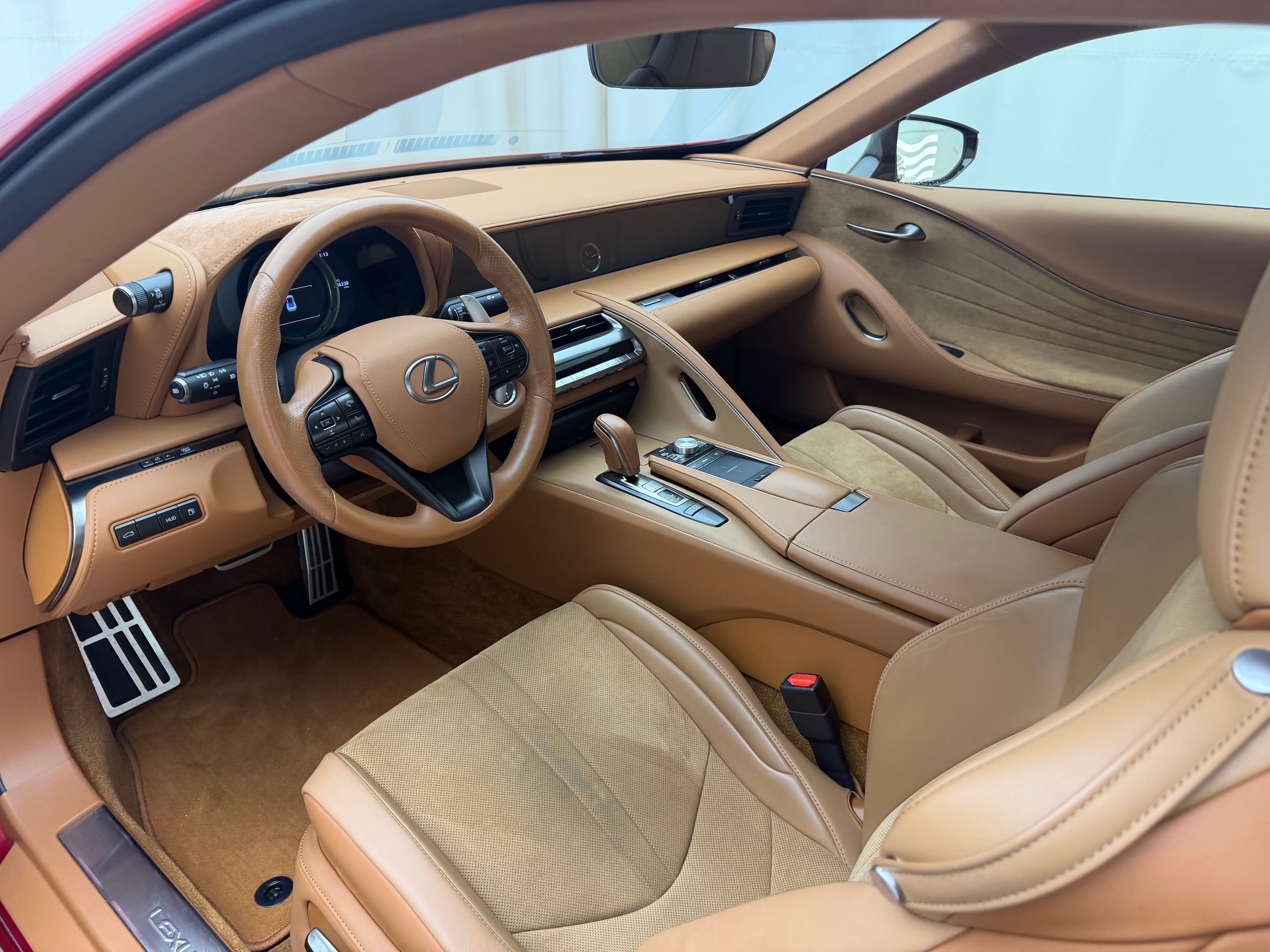 Thumbnail: 2018 Lexus LC - 4