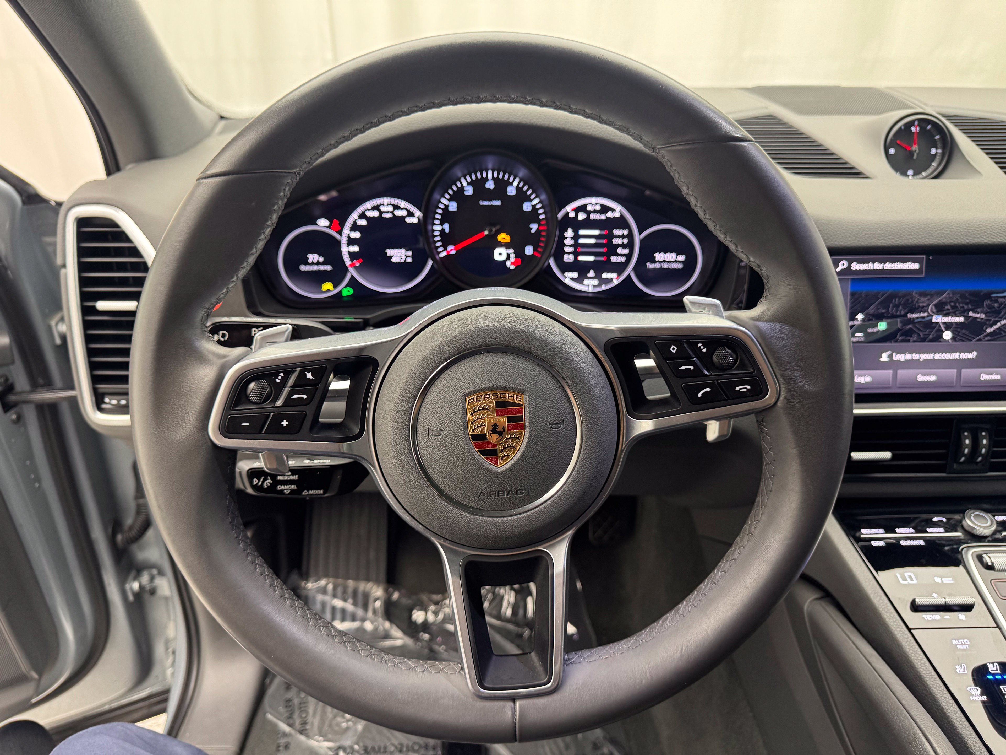 Thumbnail: 2023 Porsche Cayenne - 6