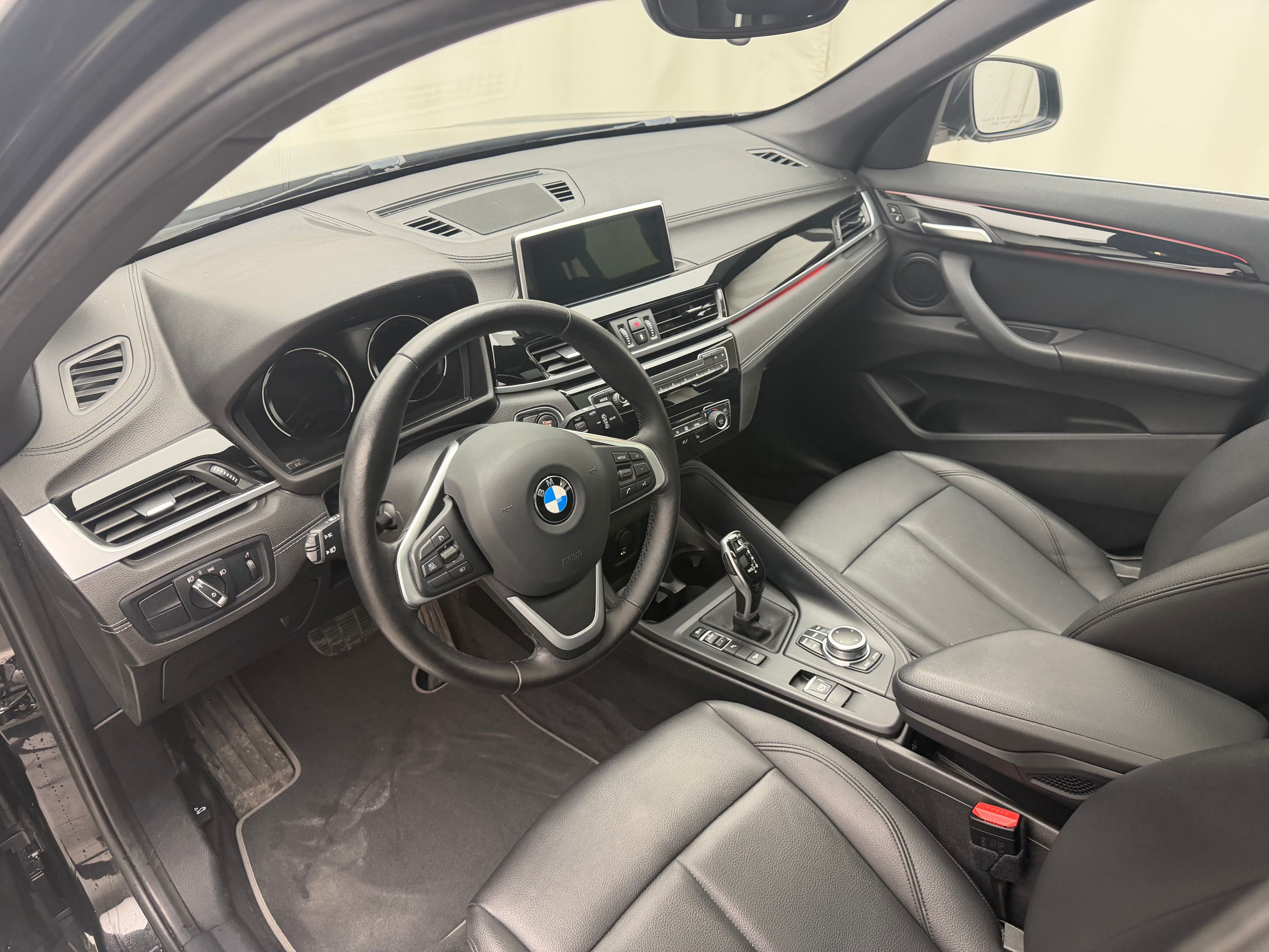 Thumbnail: 2021 BMW X1 - 4