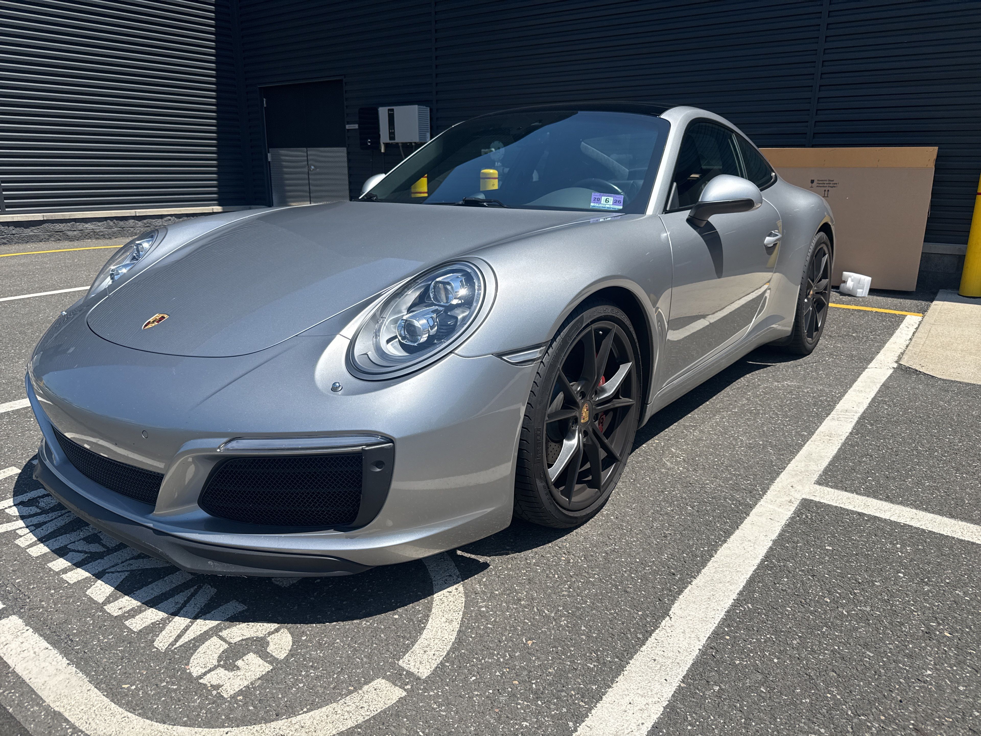 2017 Porsche 911 Carrera 4 -
                  West Long Branch, NJ