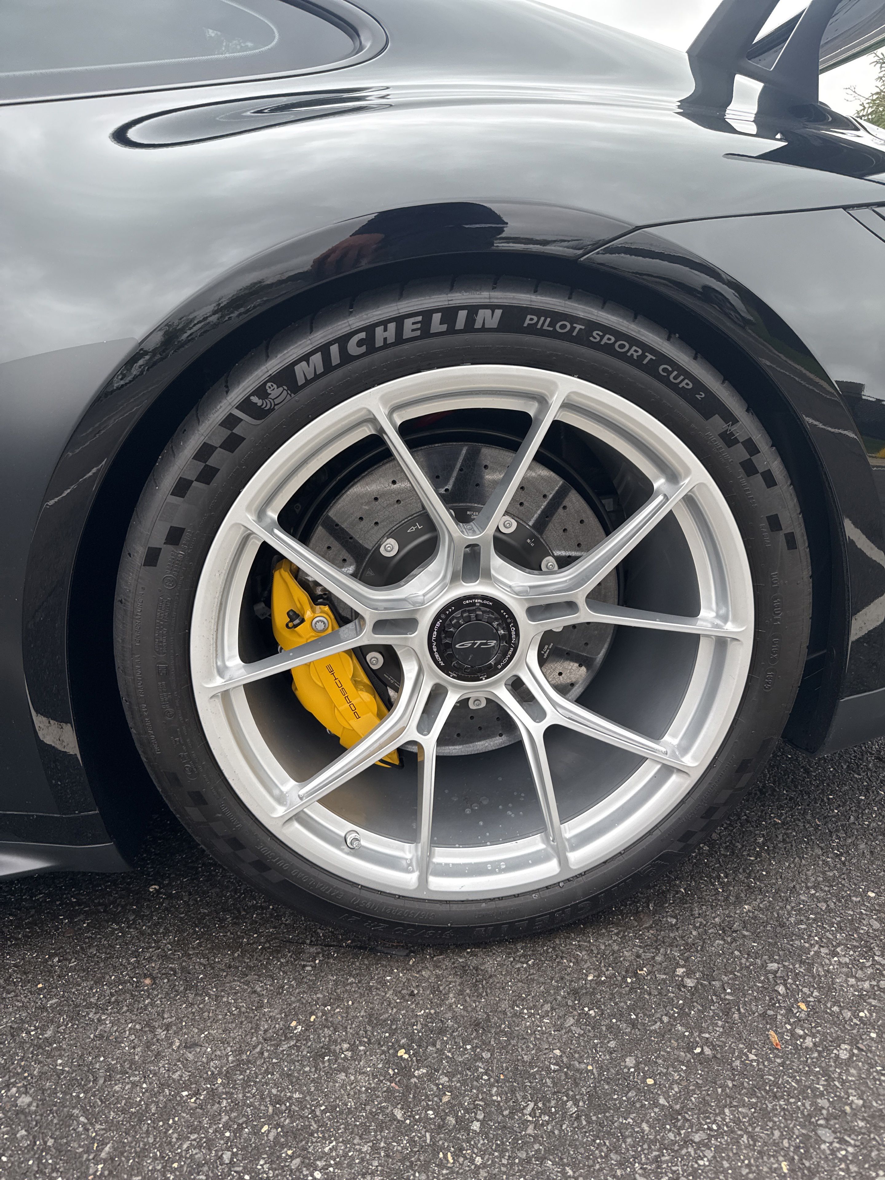 Thumbnail: 2026 Porsche 911 - 5