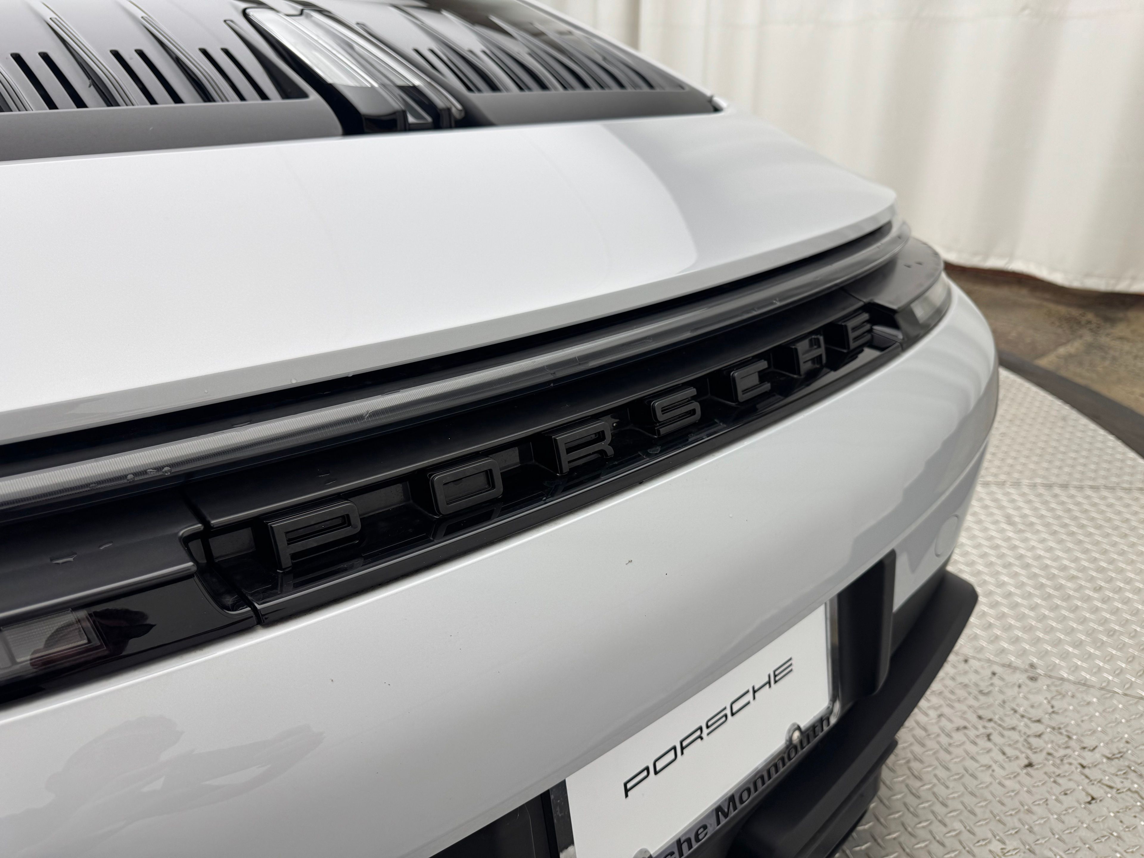 Thumbnail: 2025 Porsche 911 - 11