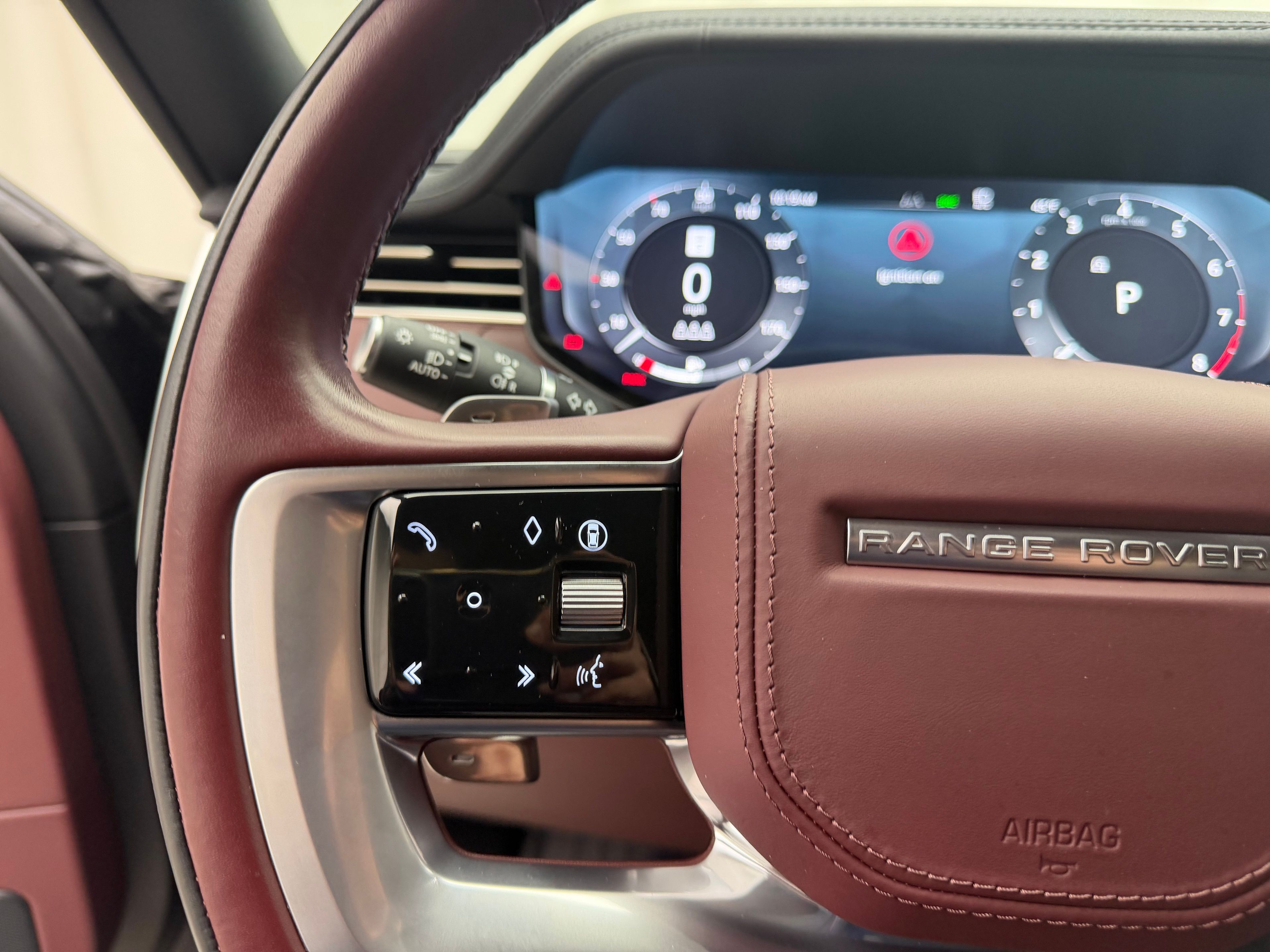 Thumbnail: 2024 Land Rover Range Rover - 27