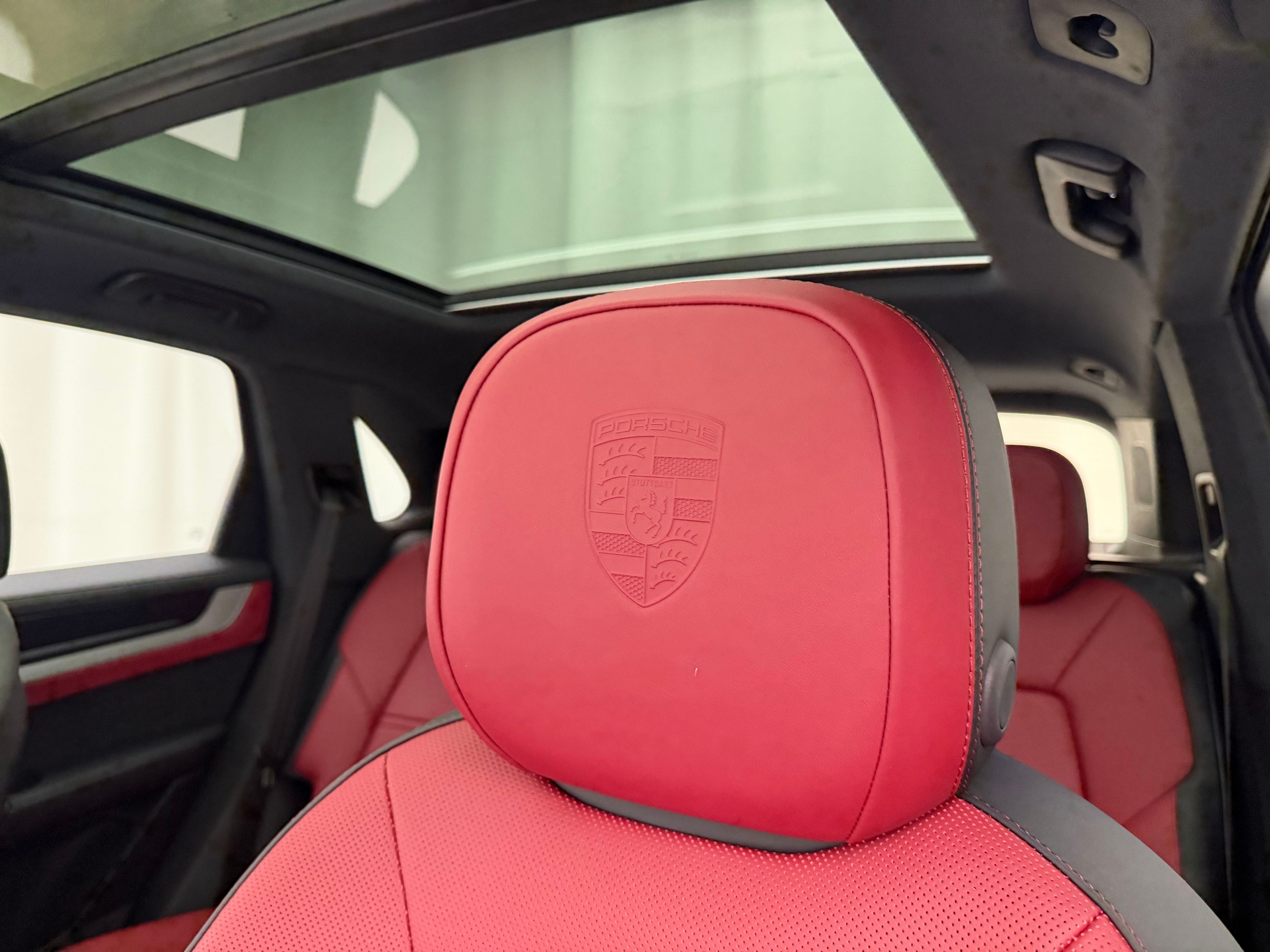 Thumbnail: 2026 Porsche Cayenne - 28