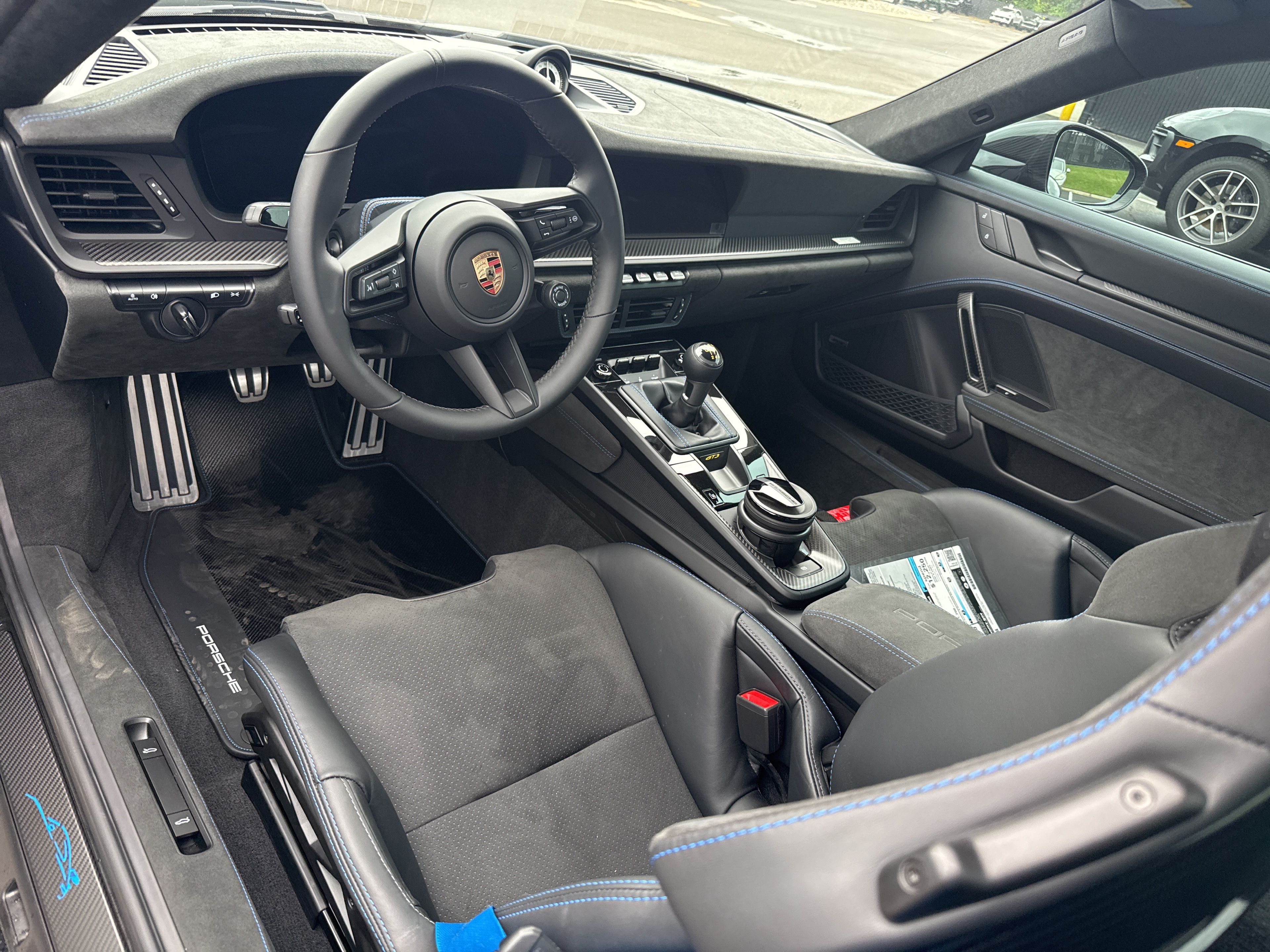 Thumbnail: 2026 Porsche 911 - 6