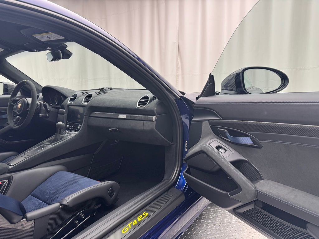 Thumbnail: 2023 Porsche 718 Cayman - 24