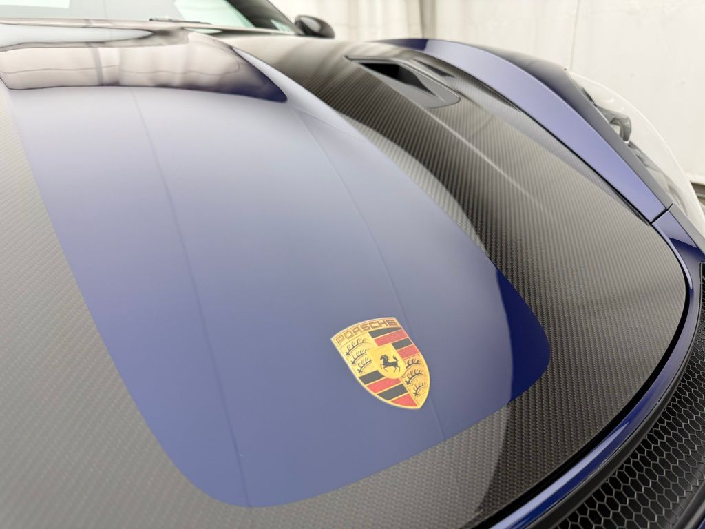 Thumbnail: 2025 Porsche  - 21
