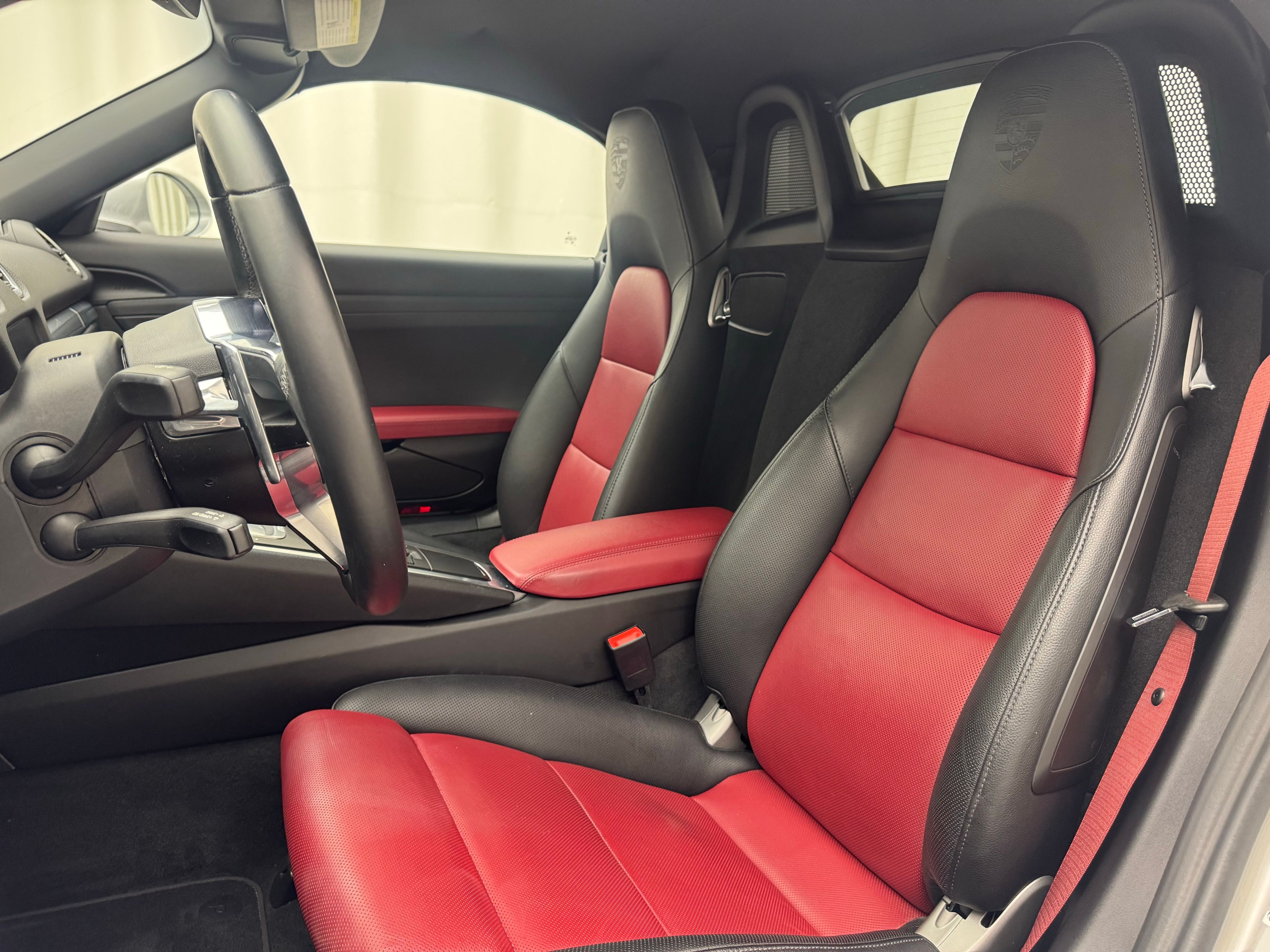 Thumbnail: 2017 Porsche 718 Boxster - 5