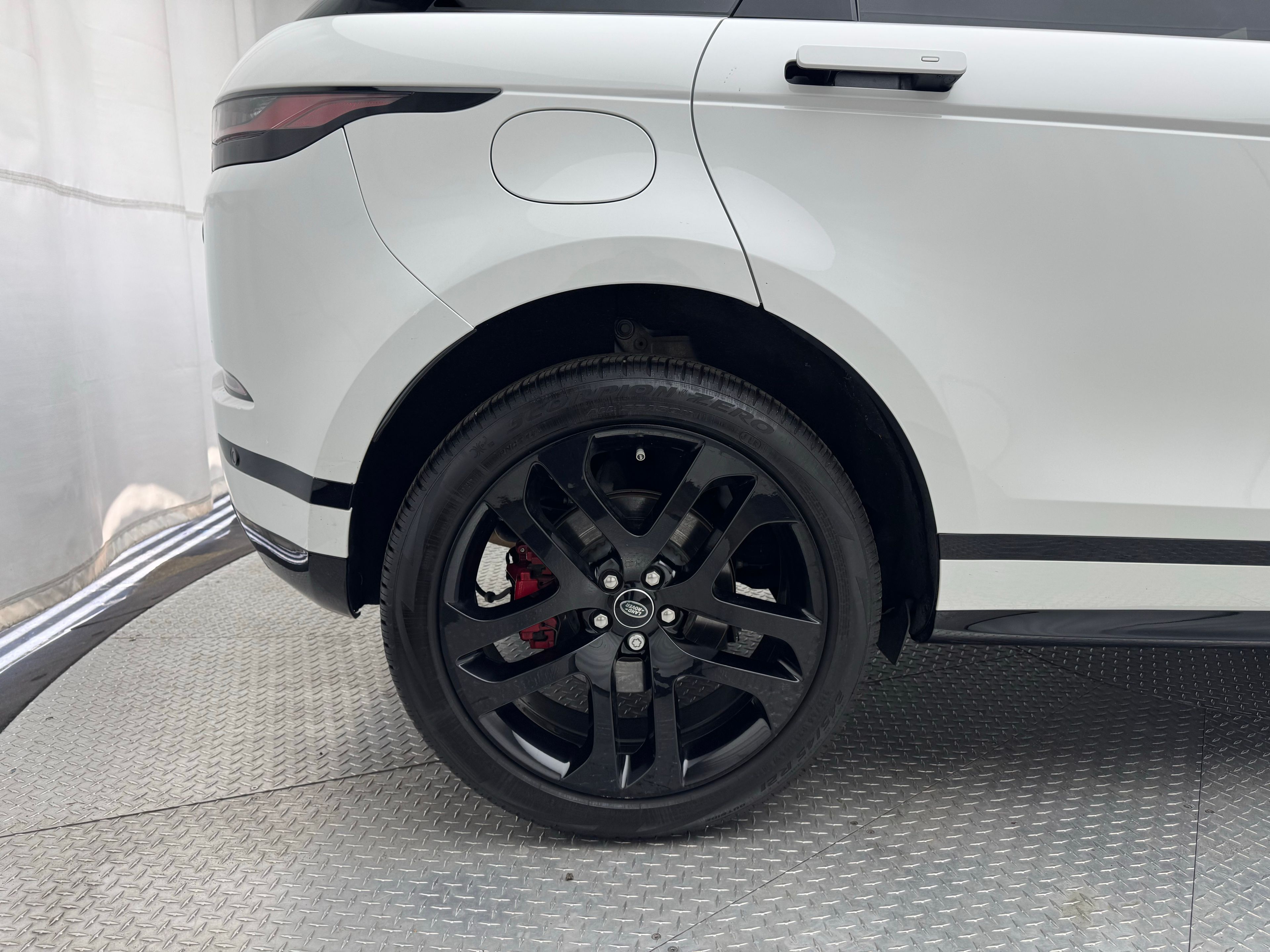 Thumbnail: 2023 Land Rover Range Rover Evoque - 13