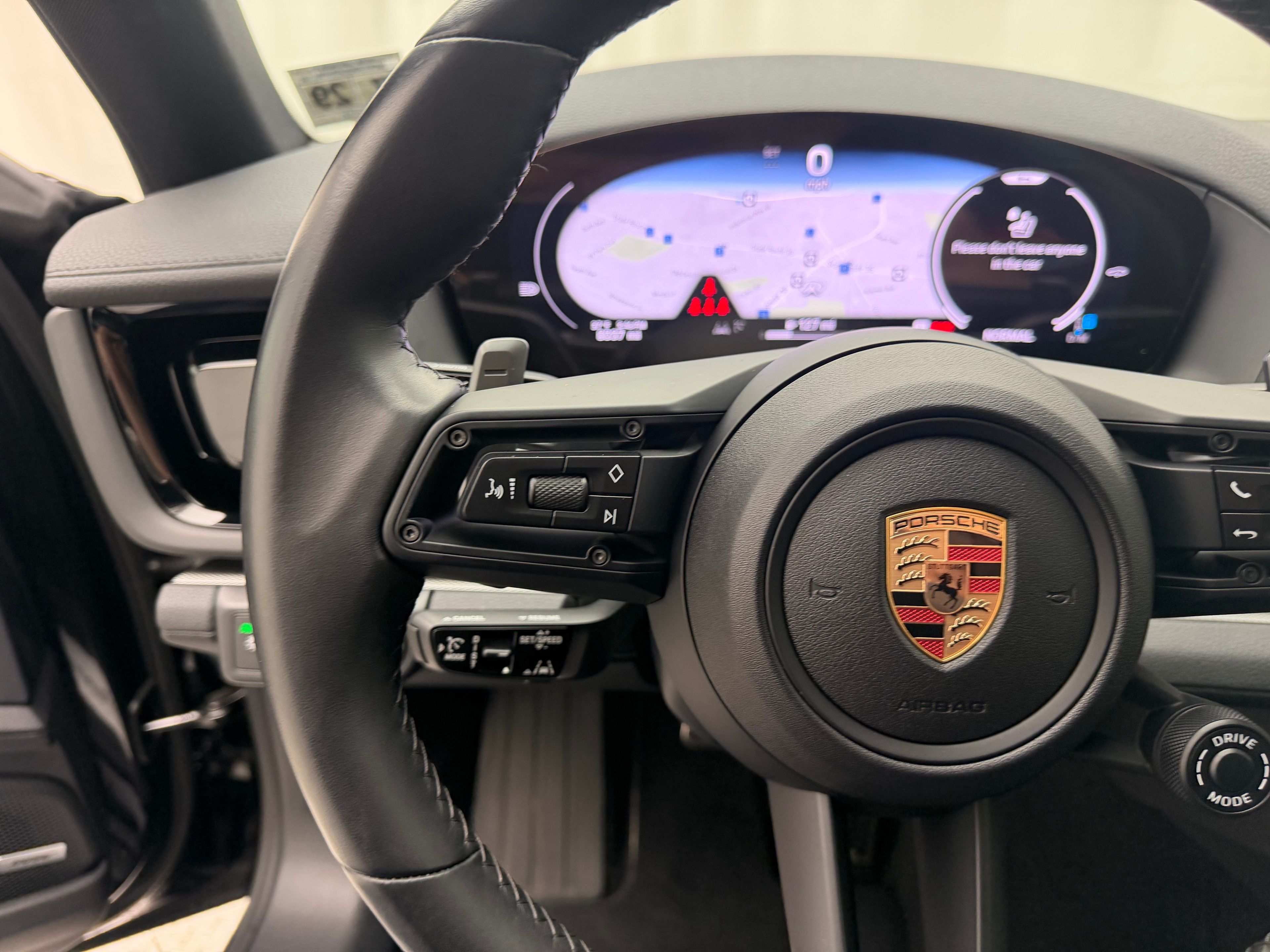 Thumbnail: 2024 Porsche Panamera - 26