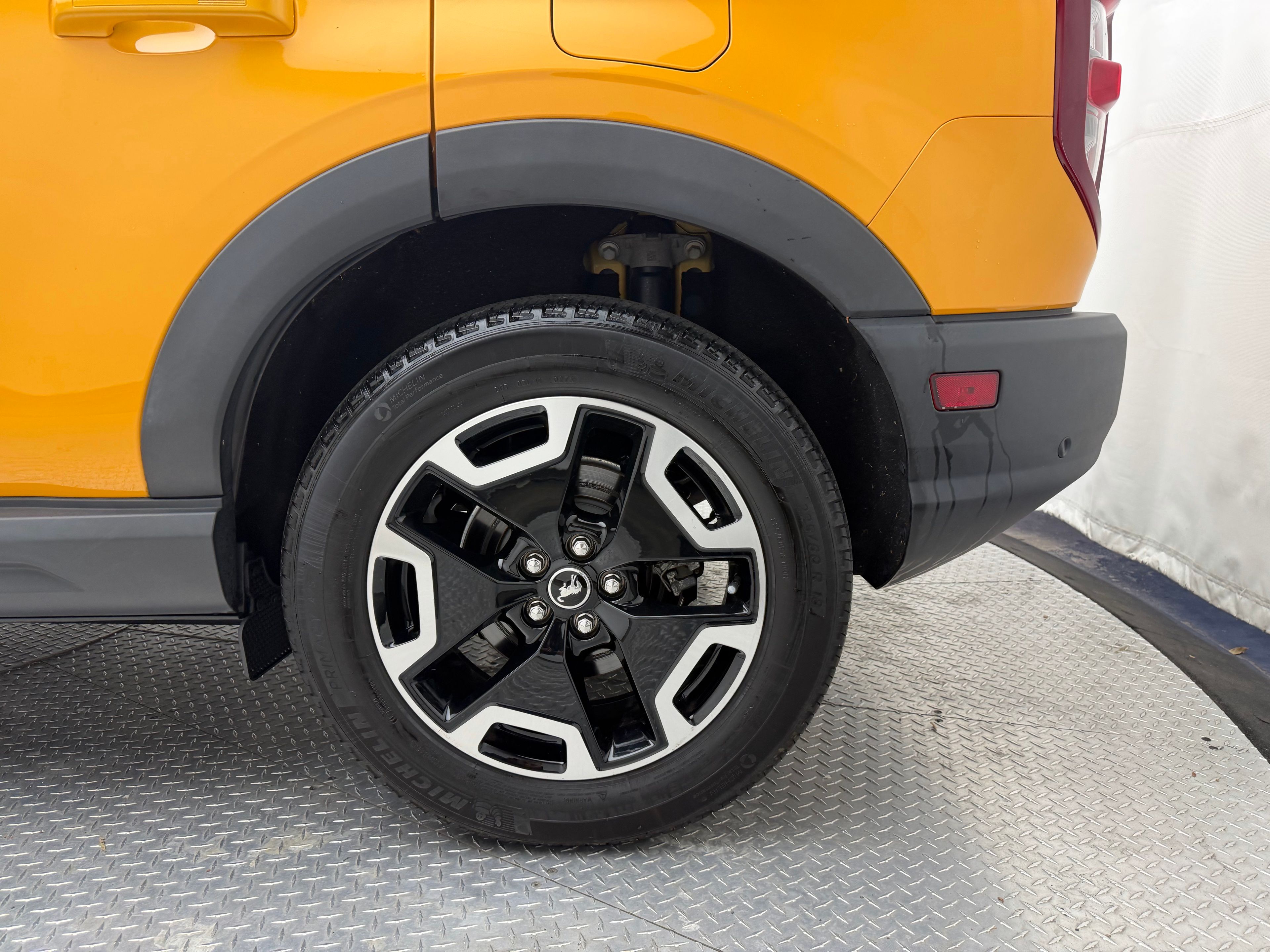 Thumbnail: 2022 Ford Bronco Sport - 8