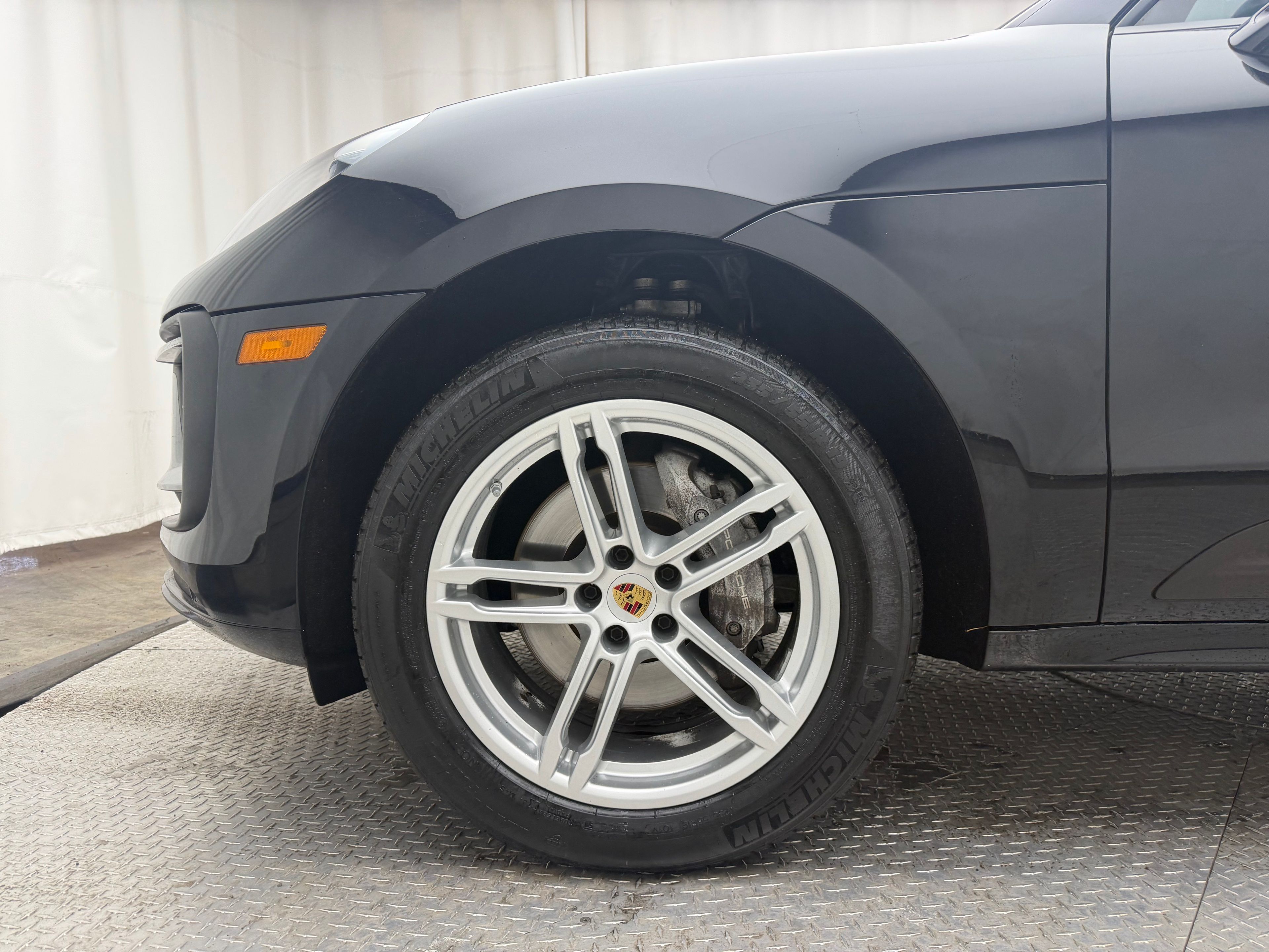 Thumbnail: 2023 Porsche Macan - 7