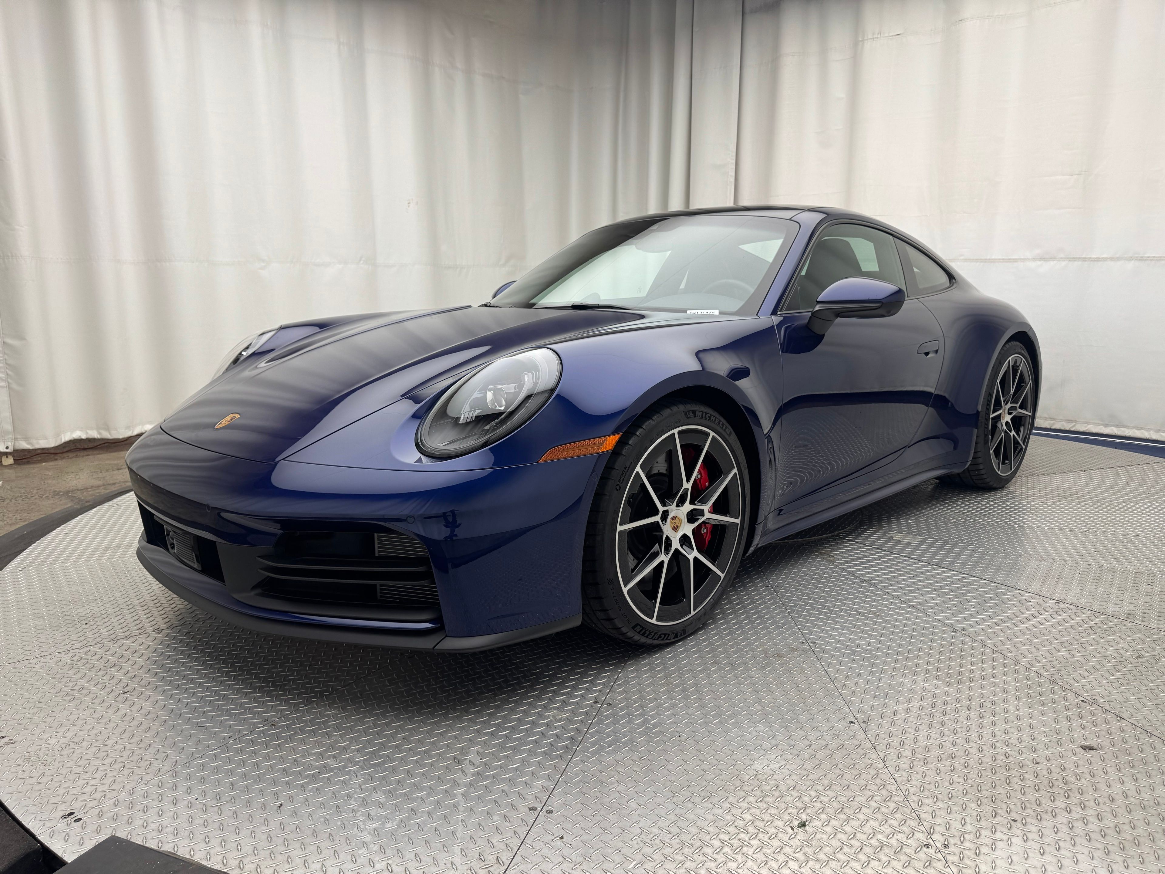 Thumbnail: 2026 Porsche 911 - 1