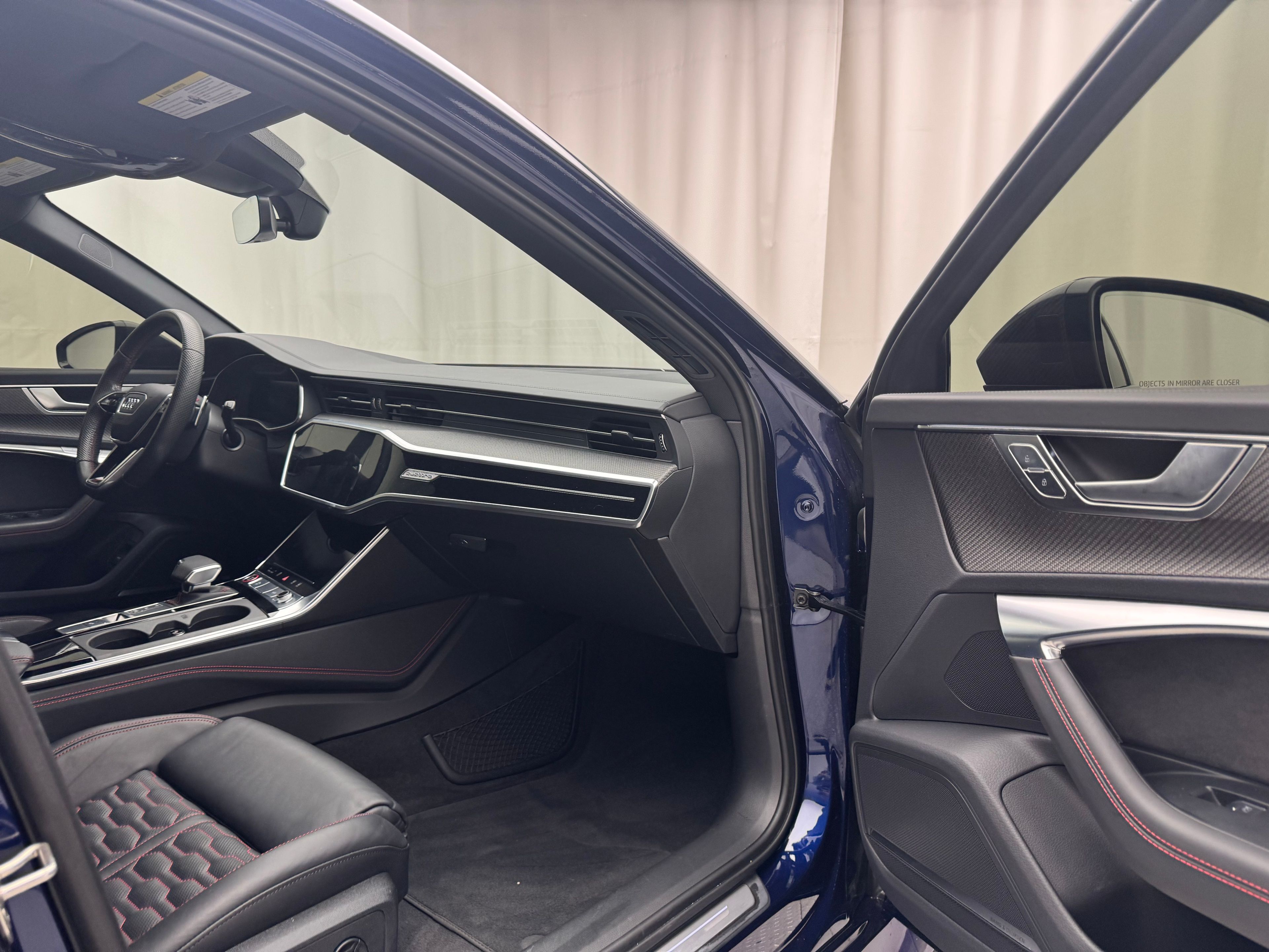 Thumbnail: 2021 Audi RS 6 - 18