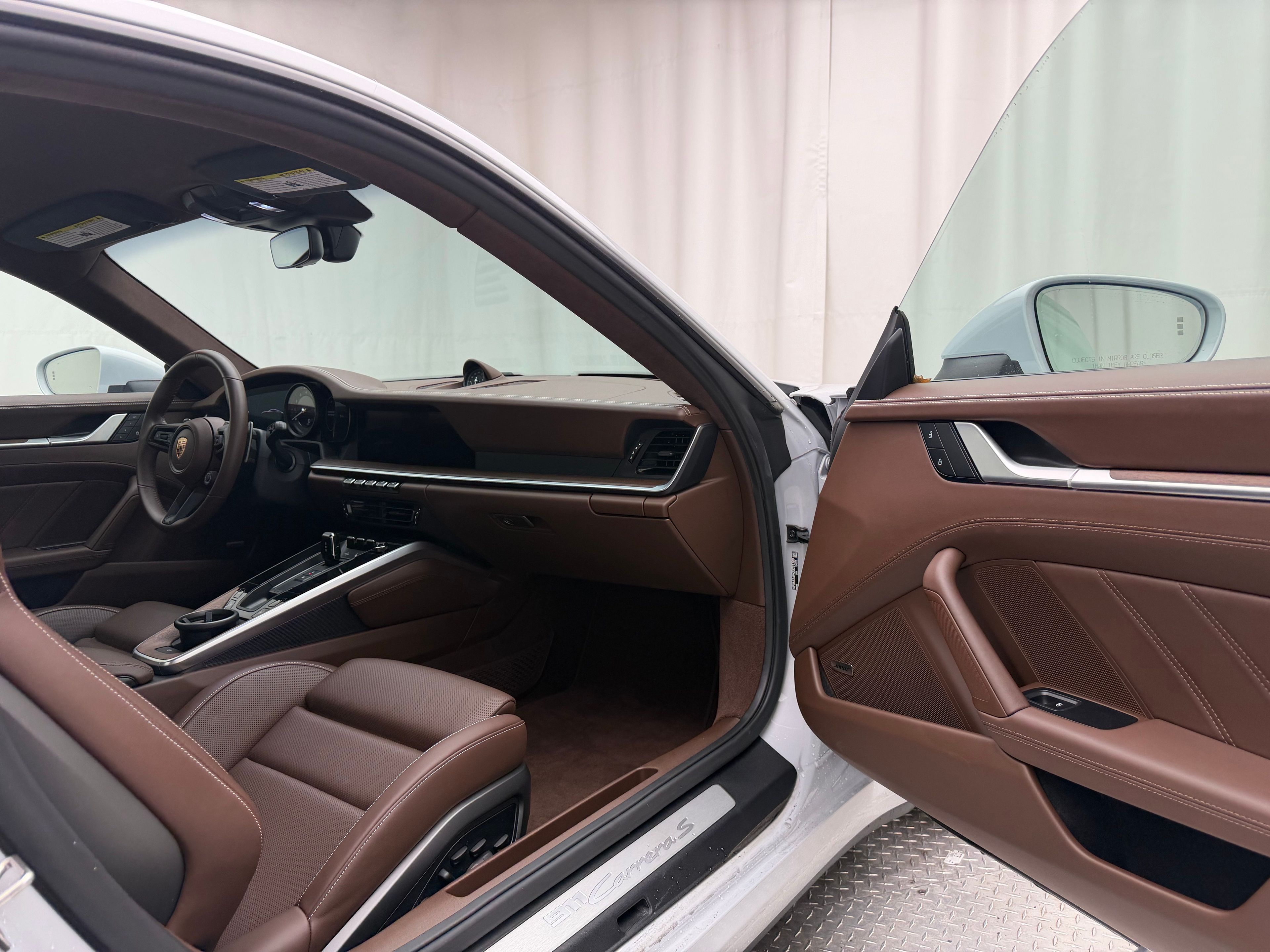 Thumbnail: 2024 Porsche 911 - 18