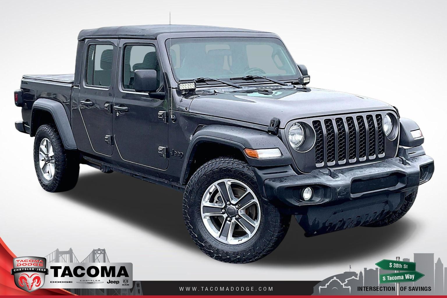 Gray (Granite Crystal Metallic Clearcoat) 2021 Jeep Gladiator Sport Crew Cab 4WD Pickup Truck Four-Wheel Drive 6-Speed Manual