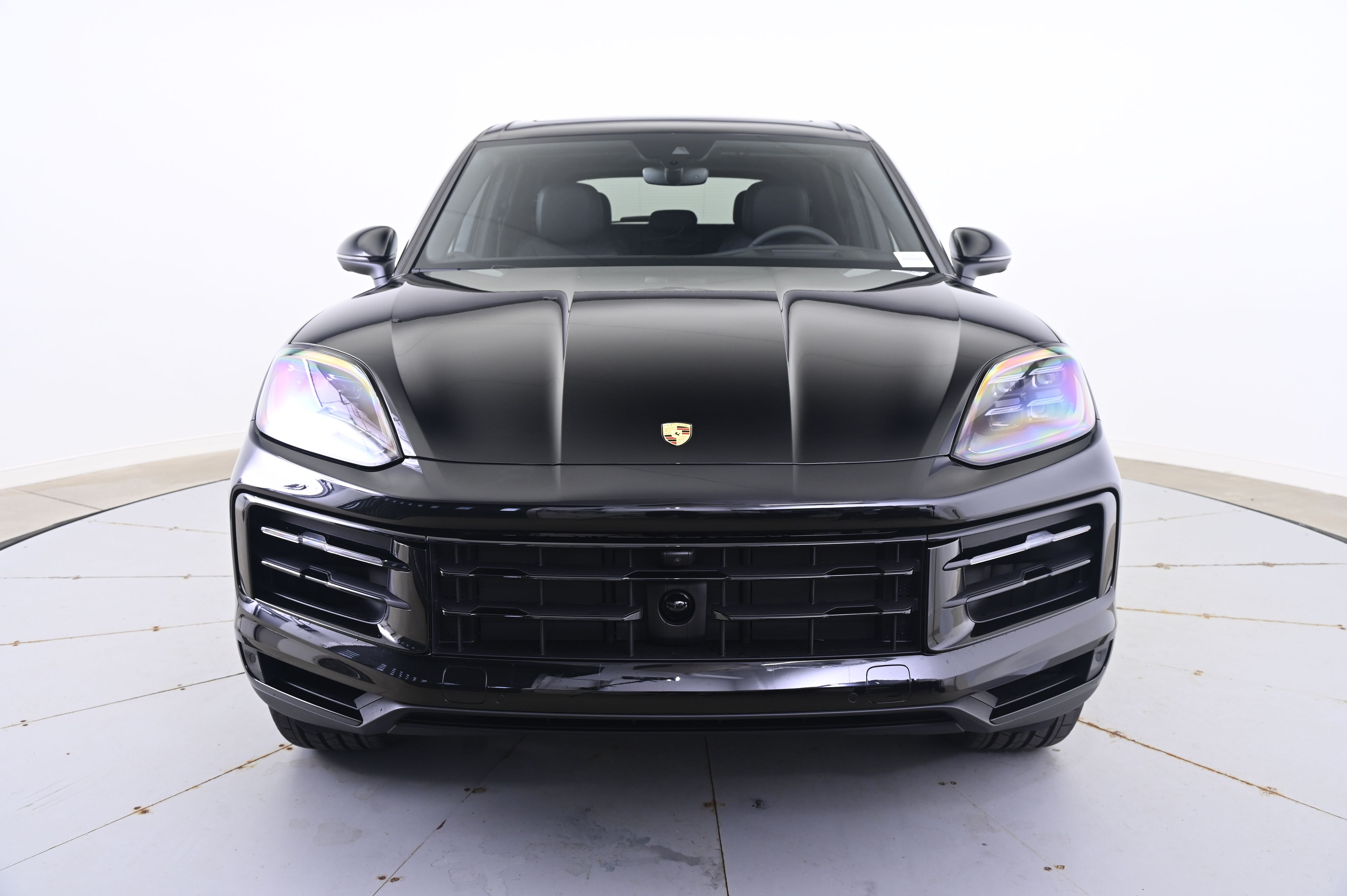 Thumbnail: 2025 Porsche Cayenne - 10