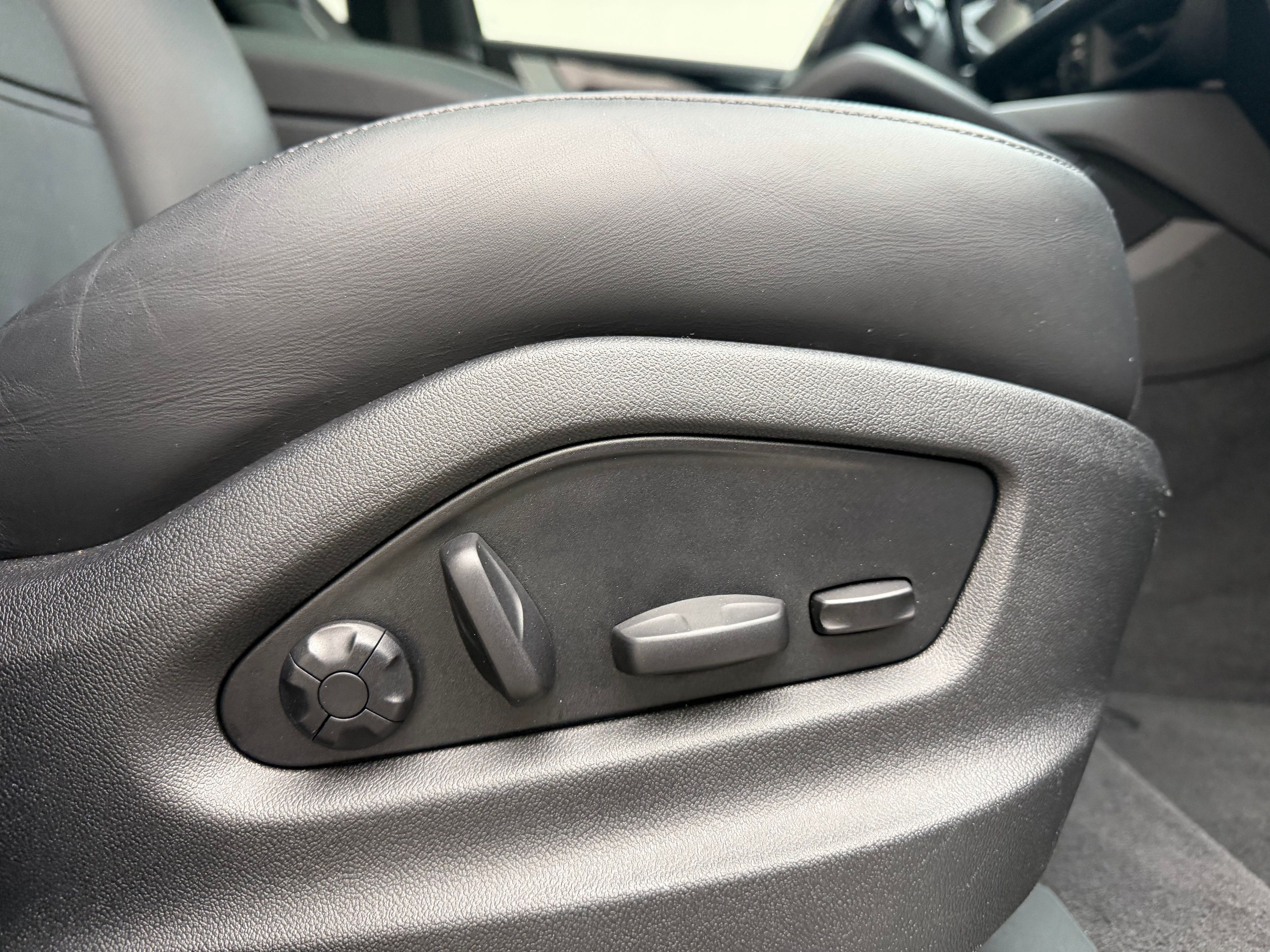 Thumbnail: 2025 Porsche Cayenne - 20