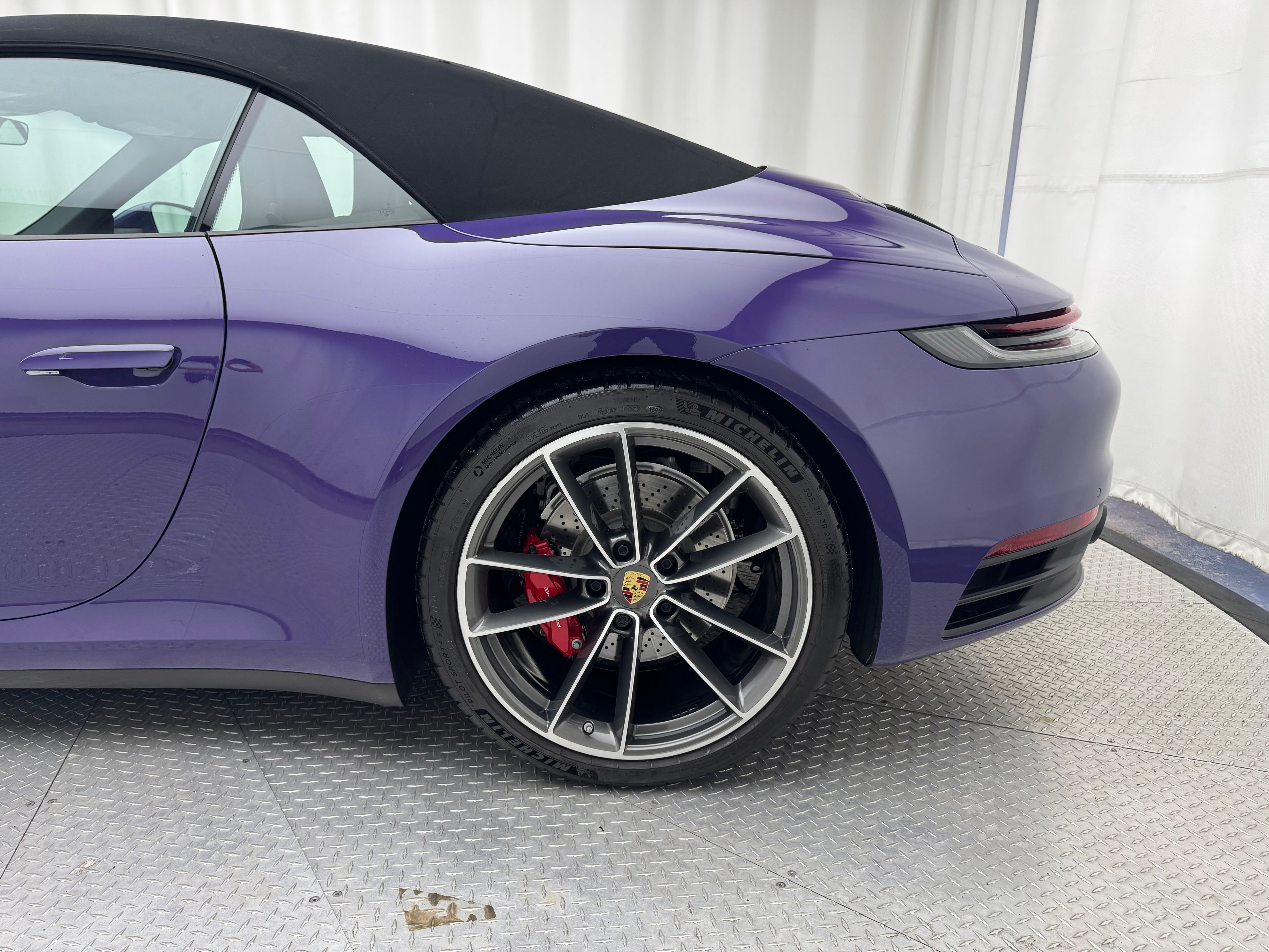 Thumbnail: 2023 Porsche 911 - 9