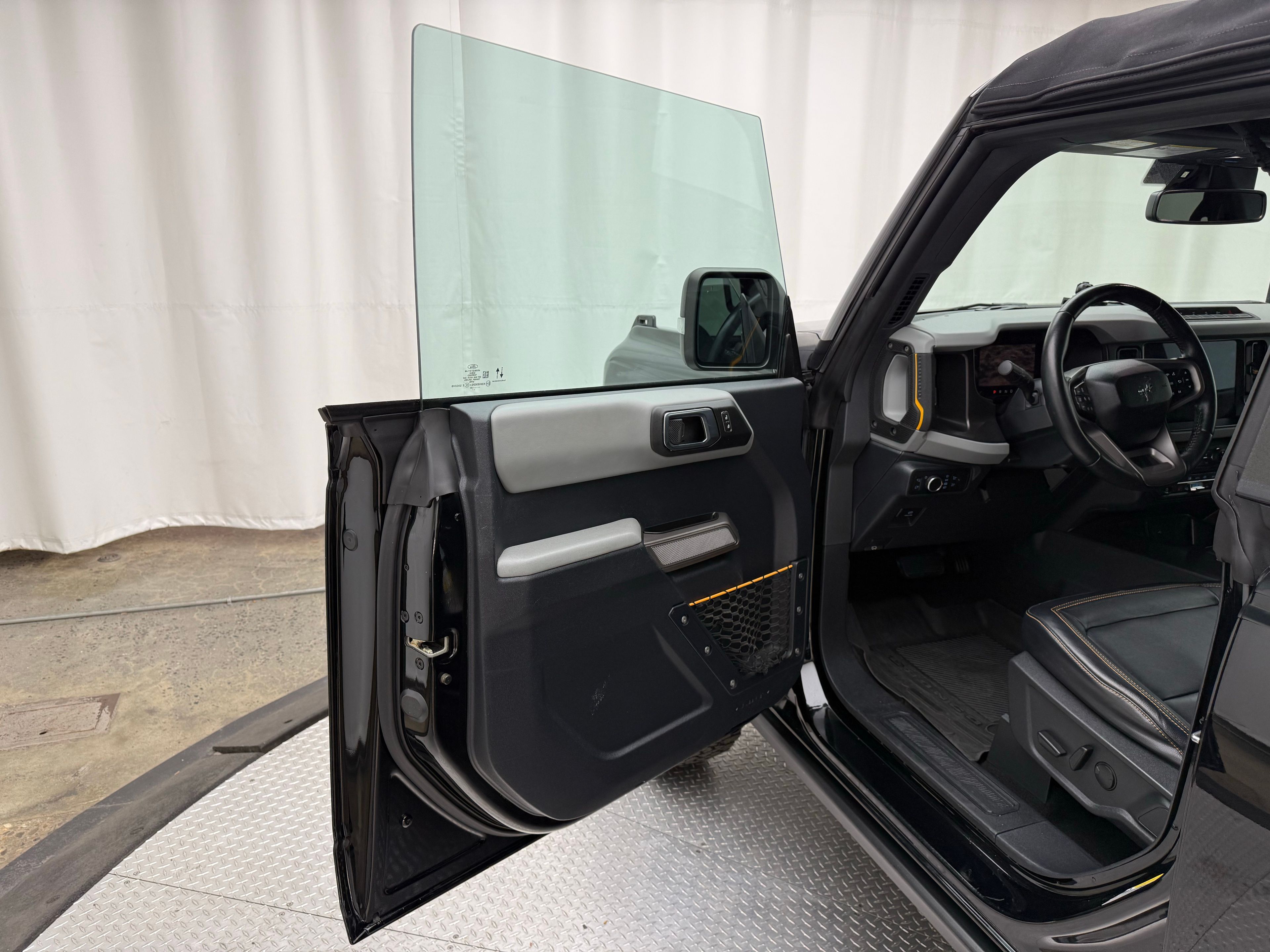 Thumbnail: 2022 Ford Bronco - 27