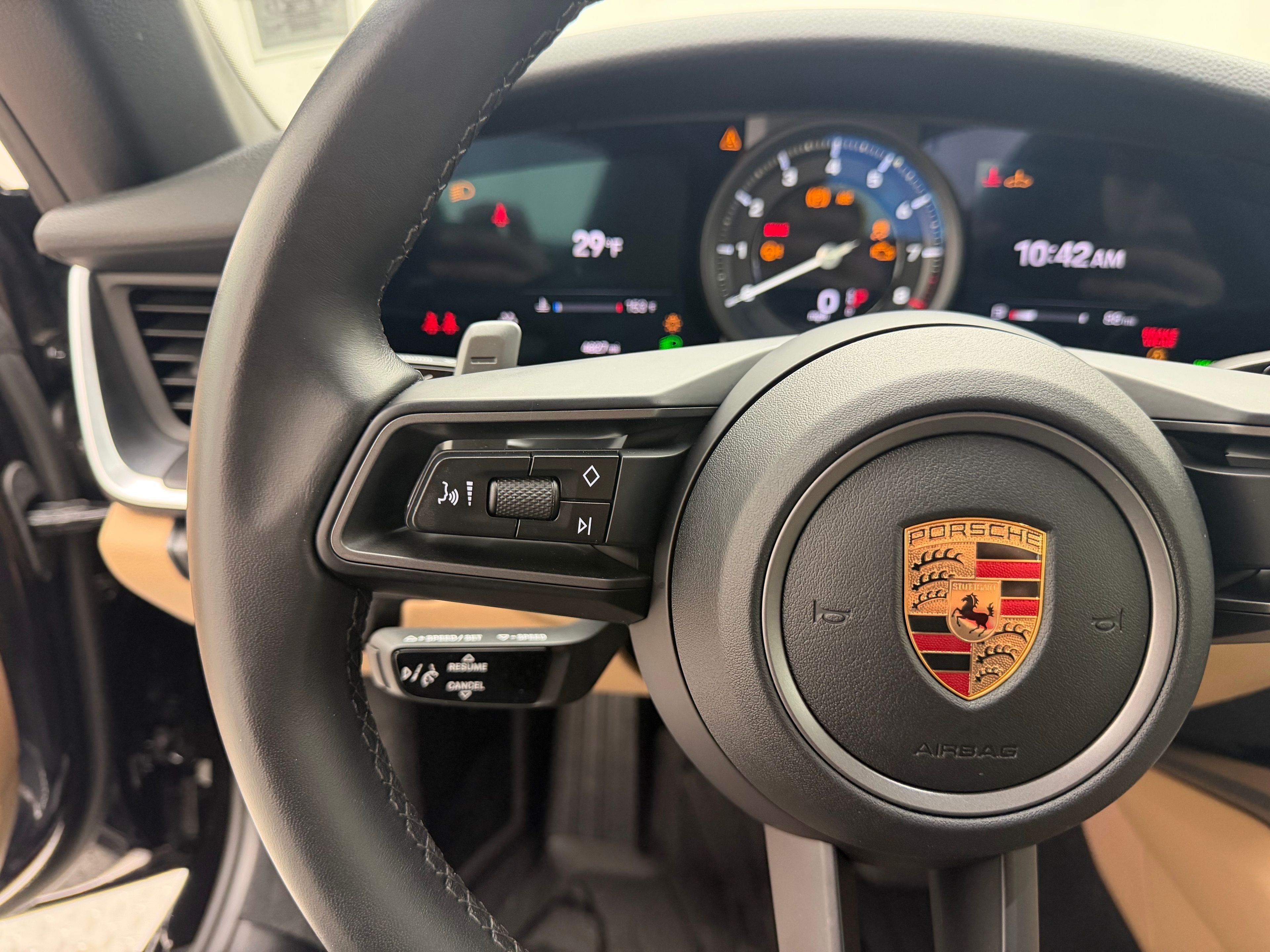 Thumbnail: 2024 Porsche 911 - 5